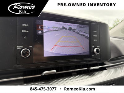 2023 Kia Carnival LX Seat Package