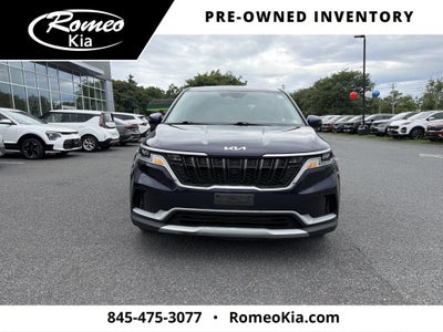 2023 Kia Carnival LX Seat Package