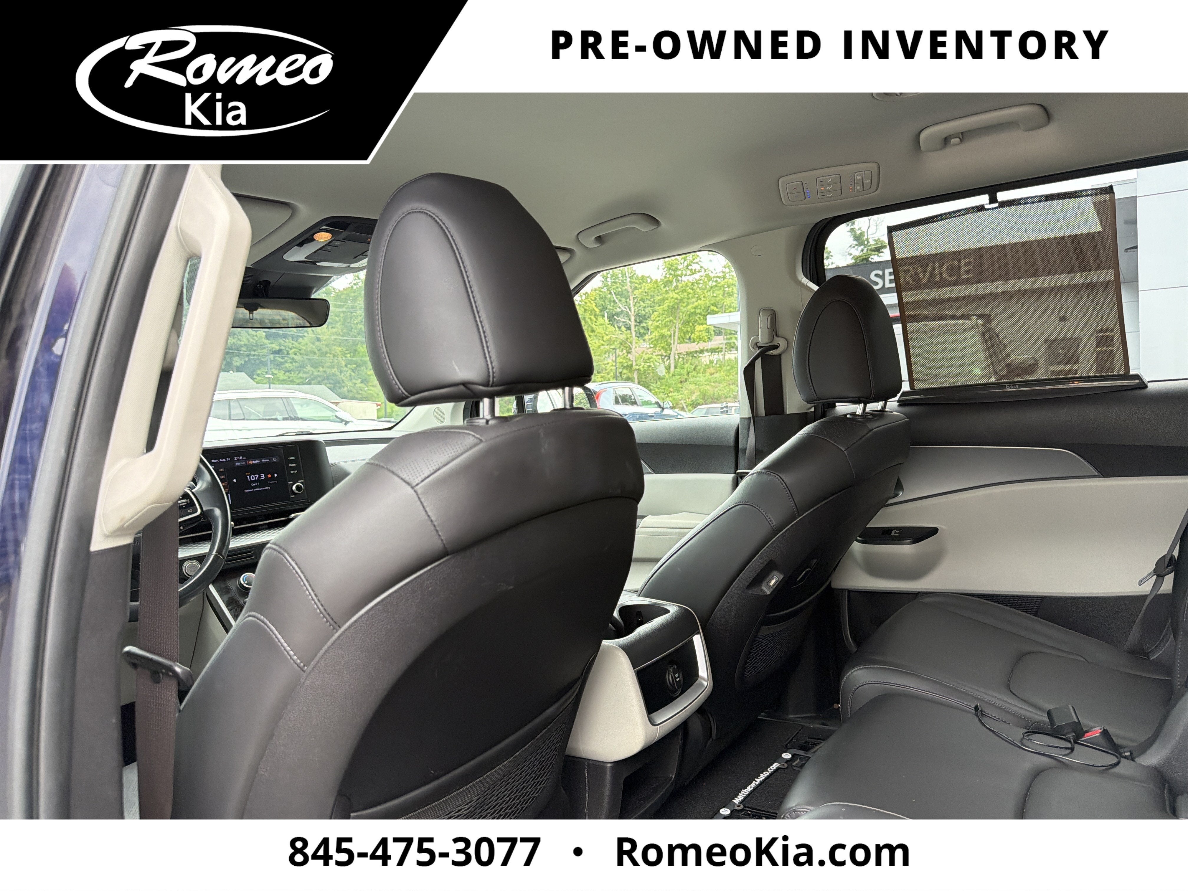 2023 Kia Carnival LX Seat Package