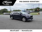 2023 Kia Carnival LX Seat Package