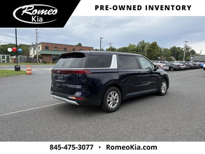 2023 Kia Carnival LX Seat Package