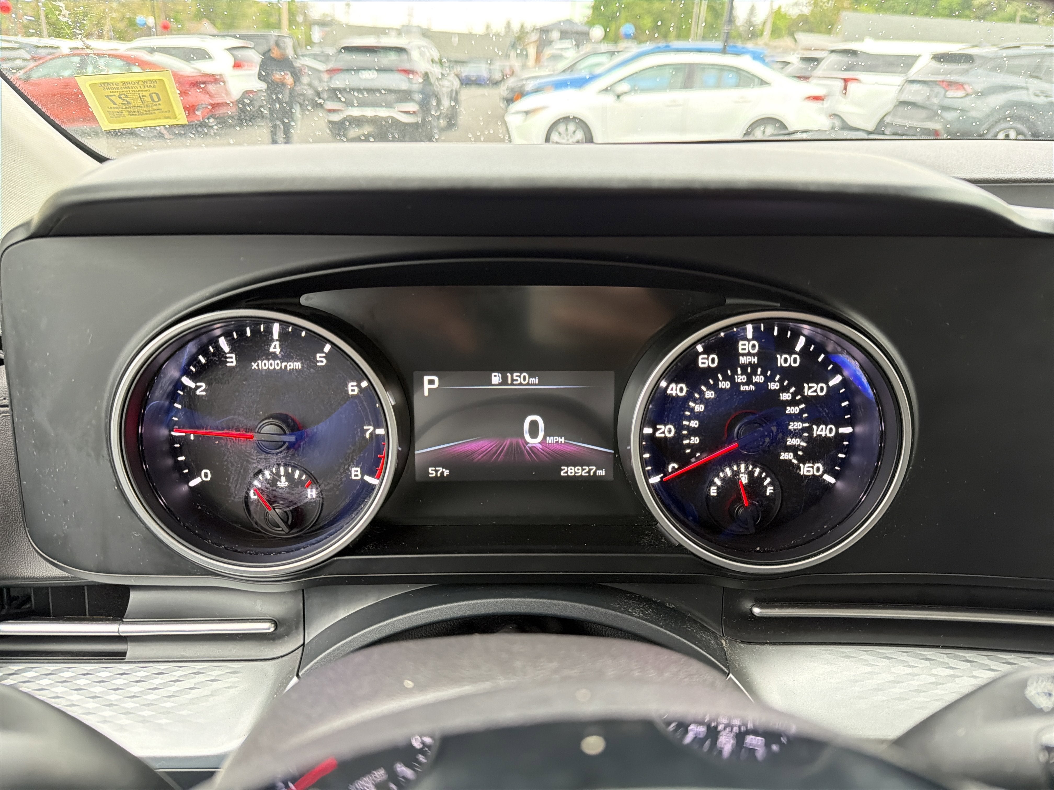 2024 Kia Carnival LX
