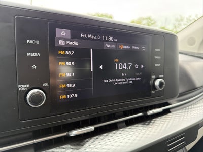 2024 Kia Carnival LX