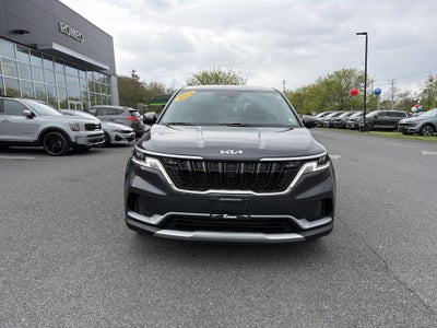 2024 Kia Carnival LX