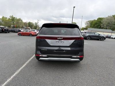2024 Kia Carnival LX