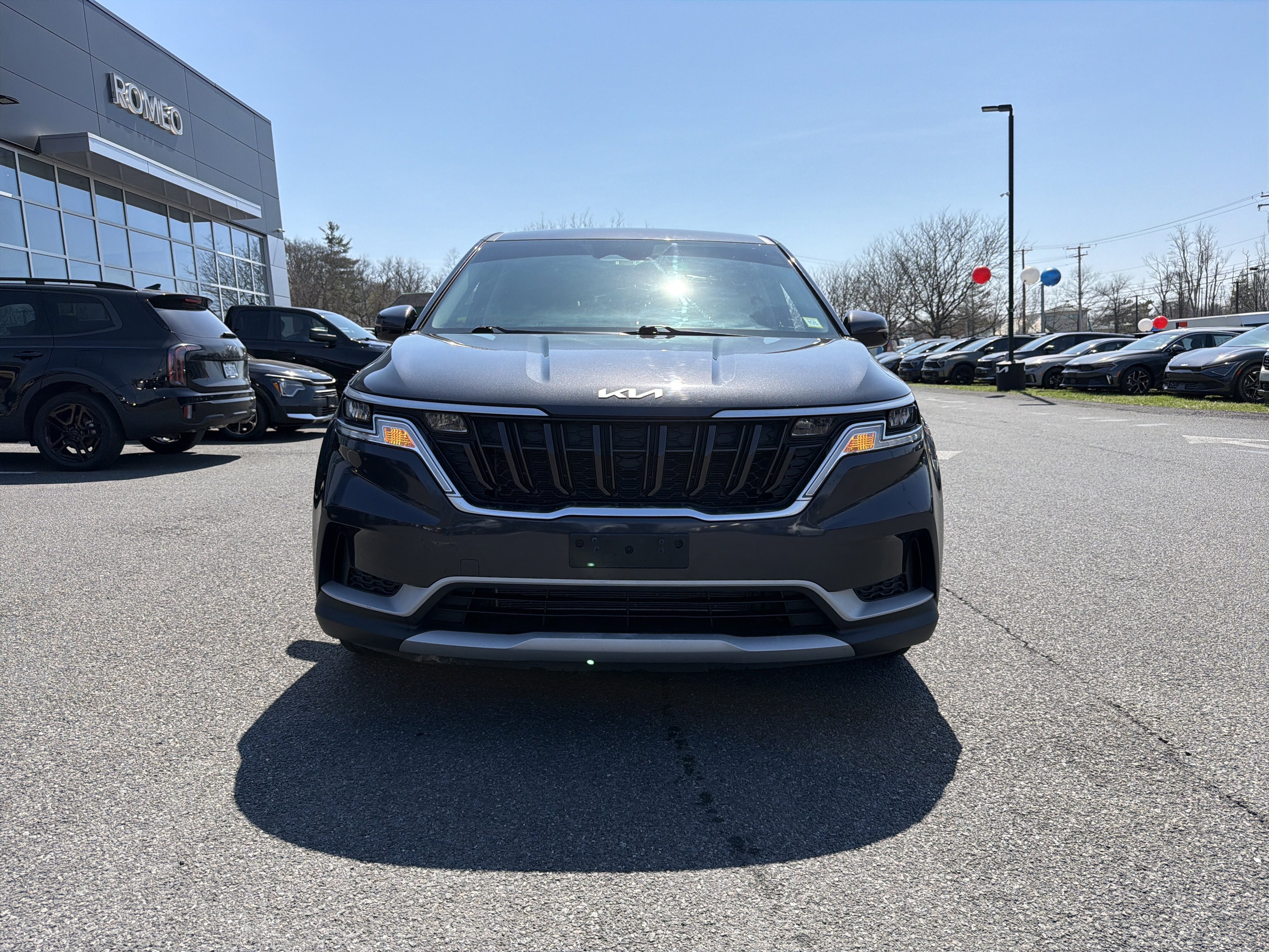 2022 Kia Carnival LXS