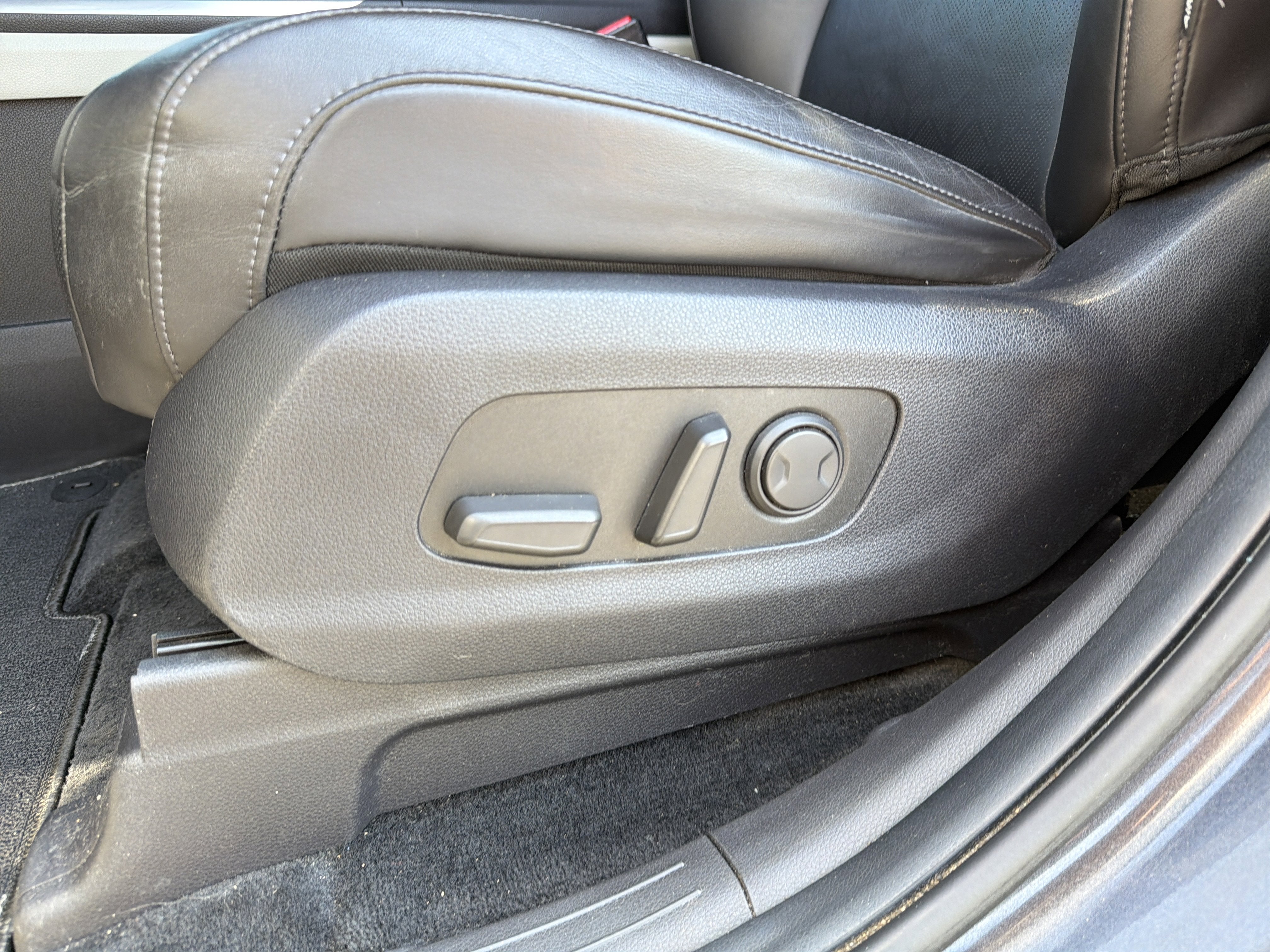 2022 Kia Carnival LXS