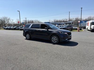 2022 Kia Carnival LXS