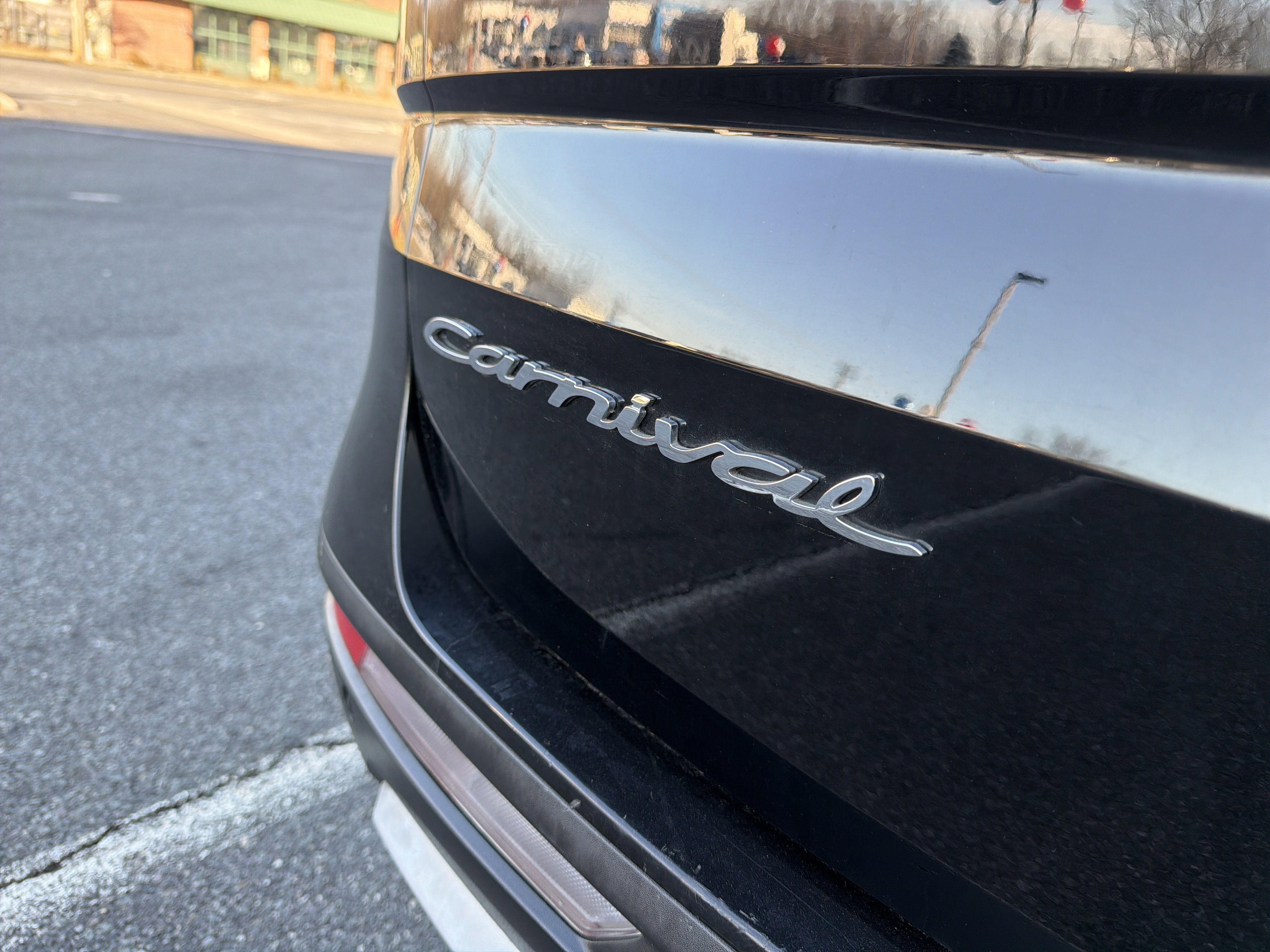 2022 Kia Carnival LXS