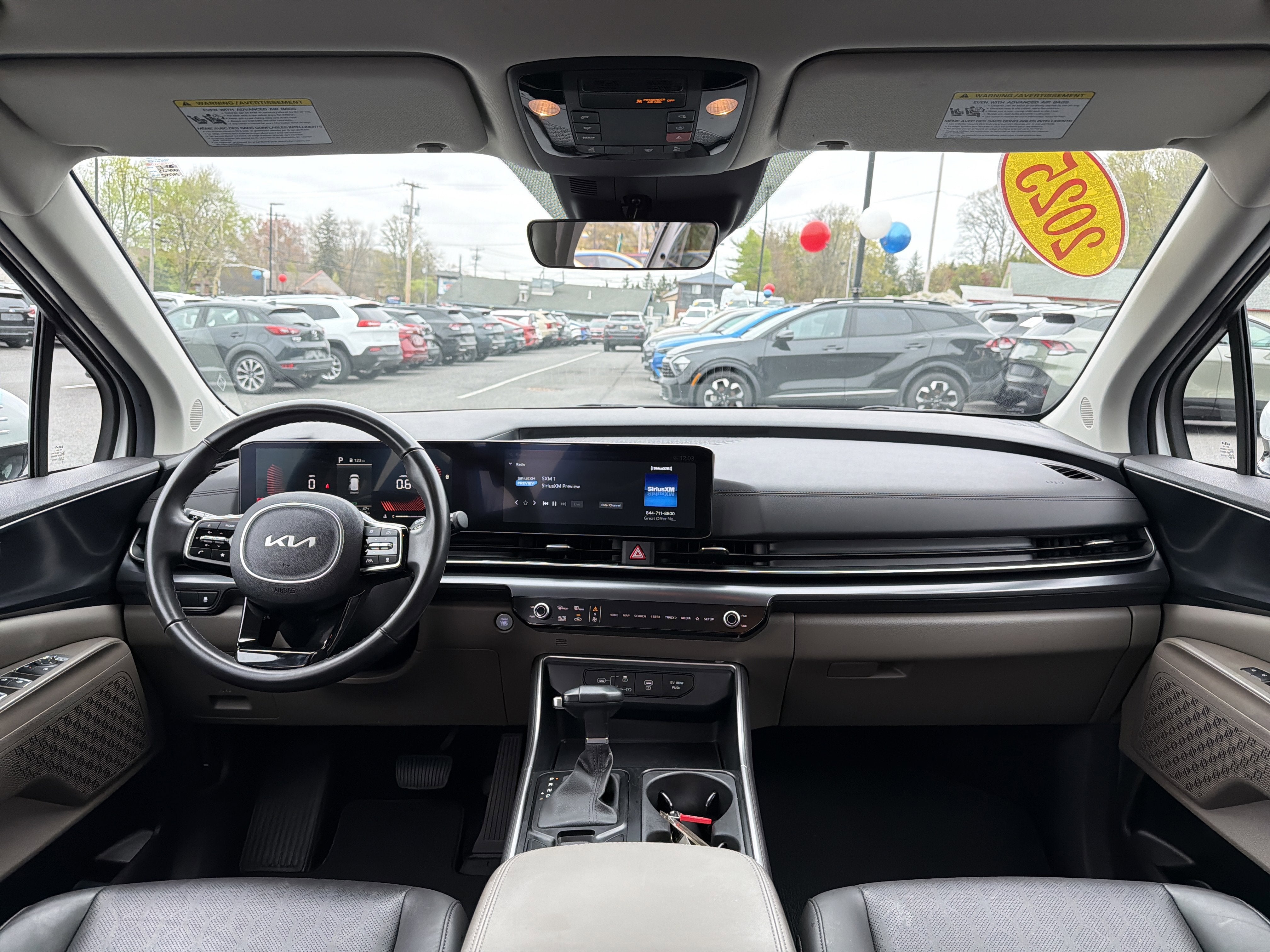 2025 Kia Carnival LXS