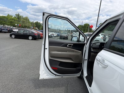 2025 Kia Carnival LXS