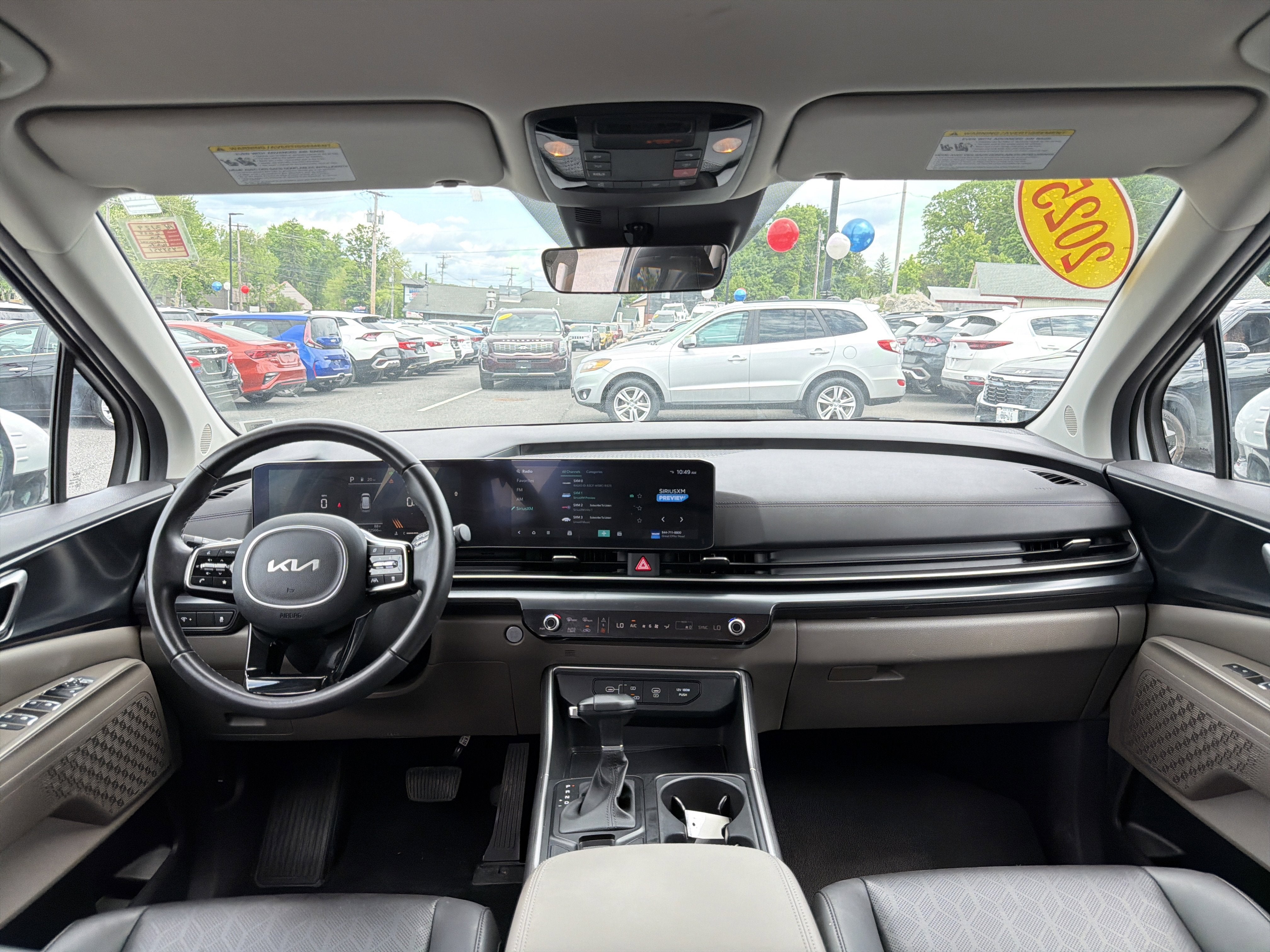 2025 Kia Carnival LXS