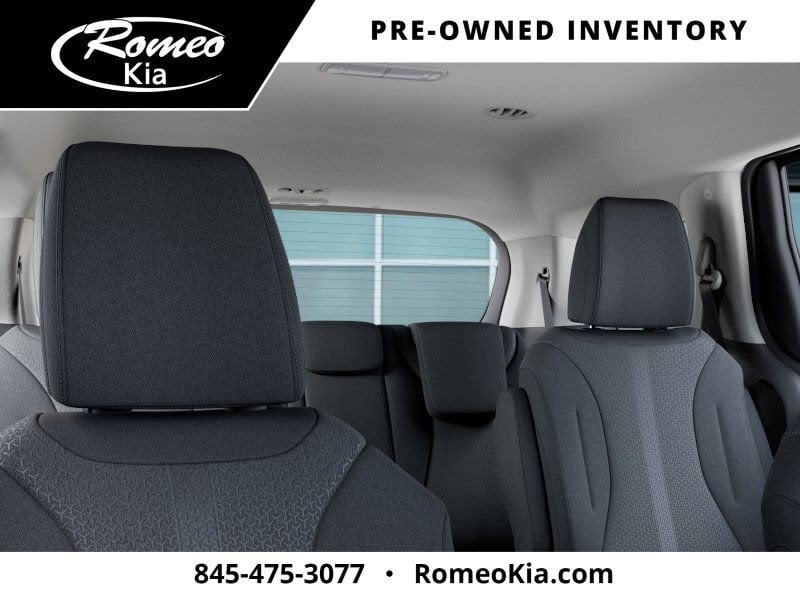 2026 Kia Carnival LX