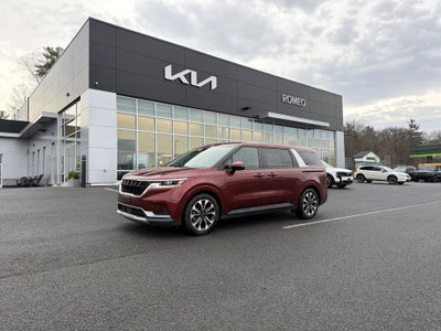 2024 Kia Carnival EX