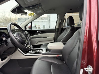 2024 Kia Carnival EX