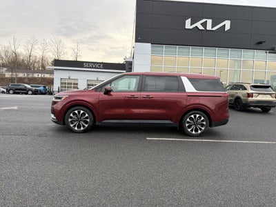 2024 Kia Carnival EX