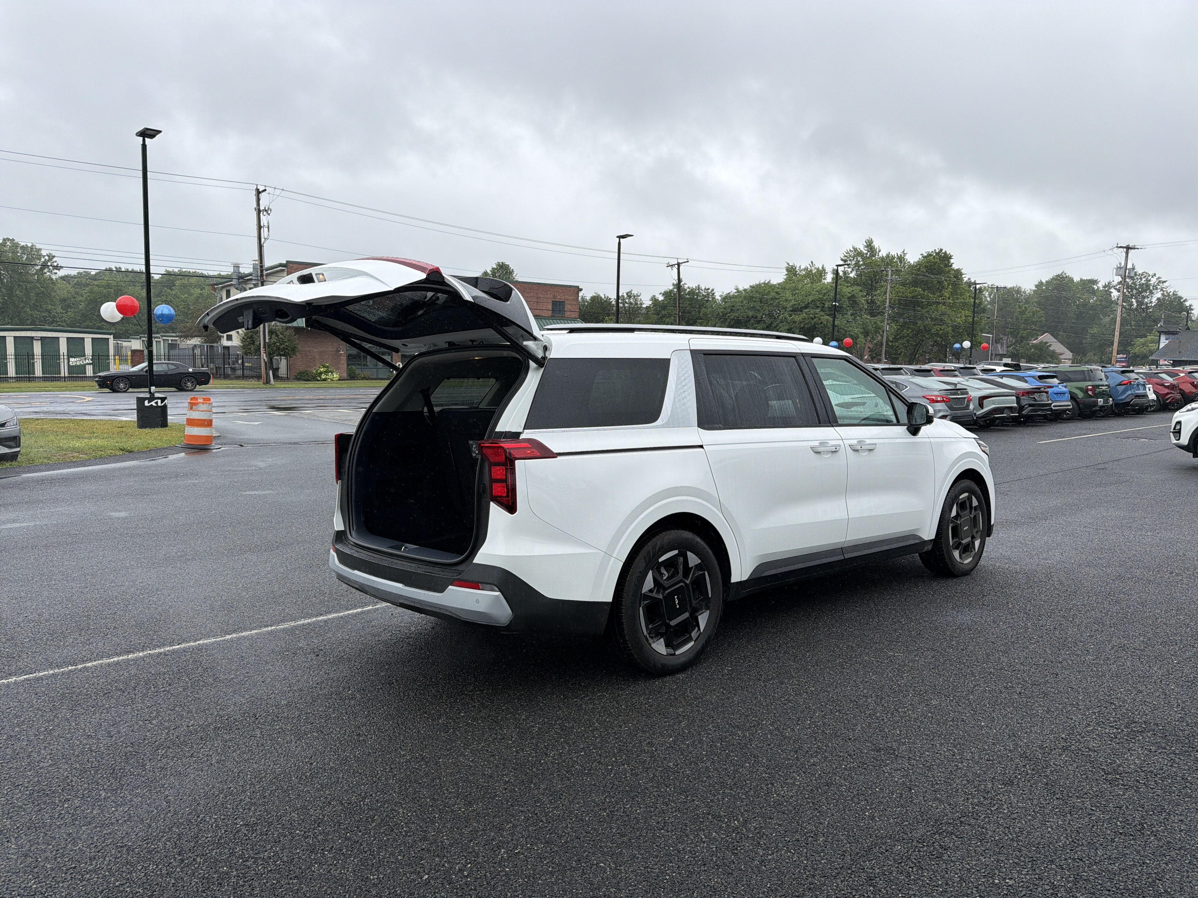 2026 Kia Carnival EX
