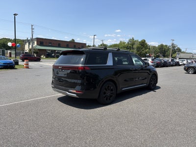 2024 Kia Carnival SX