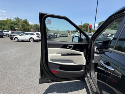 2024 Kia Carnival SX