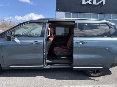 2024 Kia Carnival SX