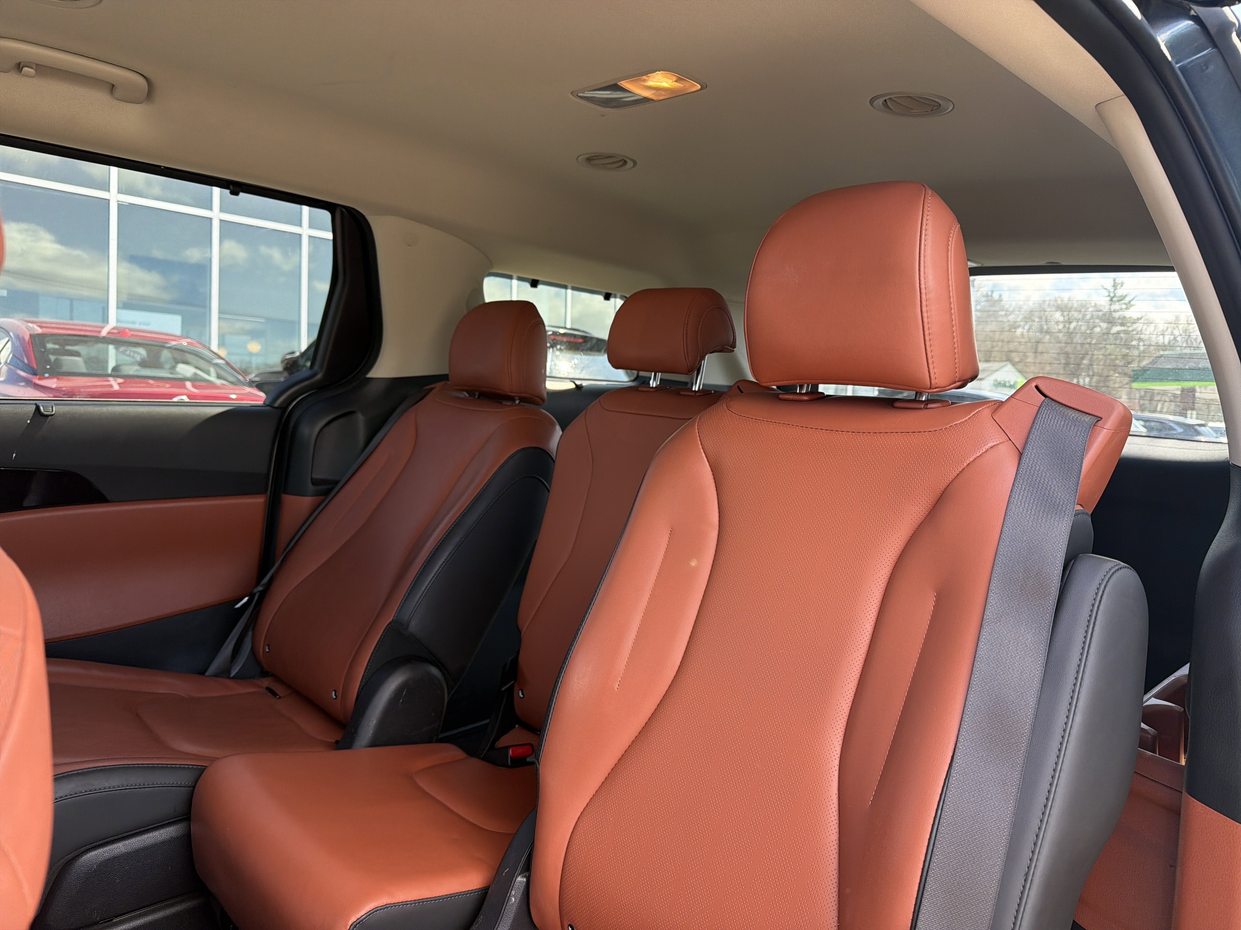 2024 Kia Carnival SX