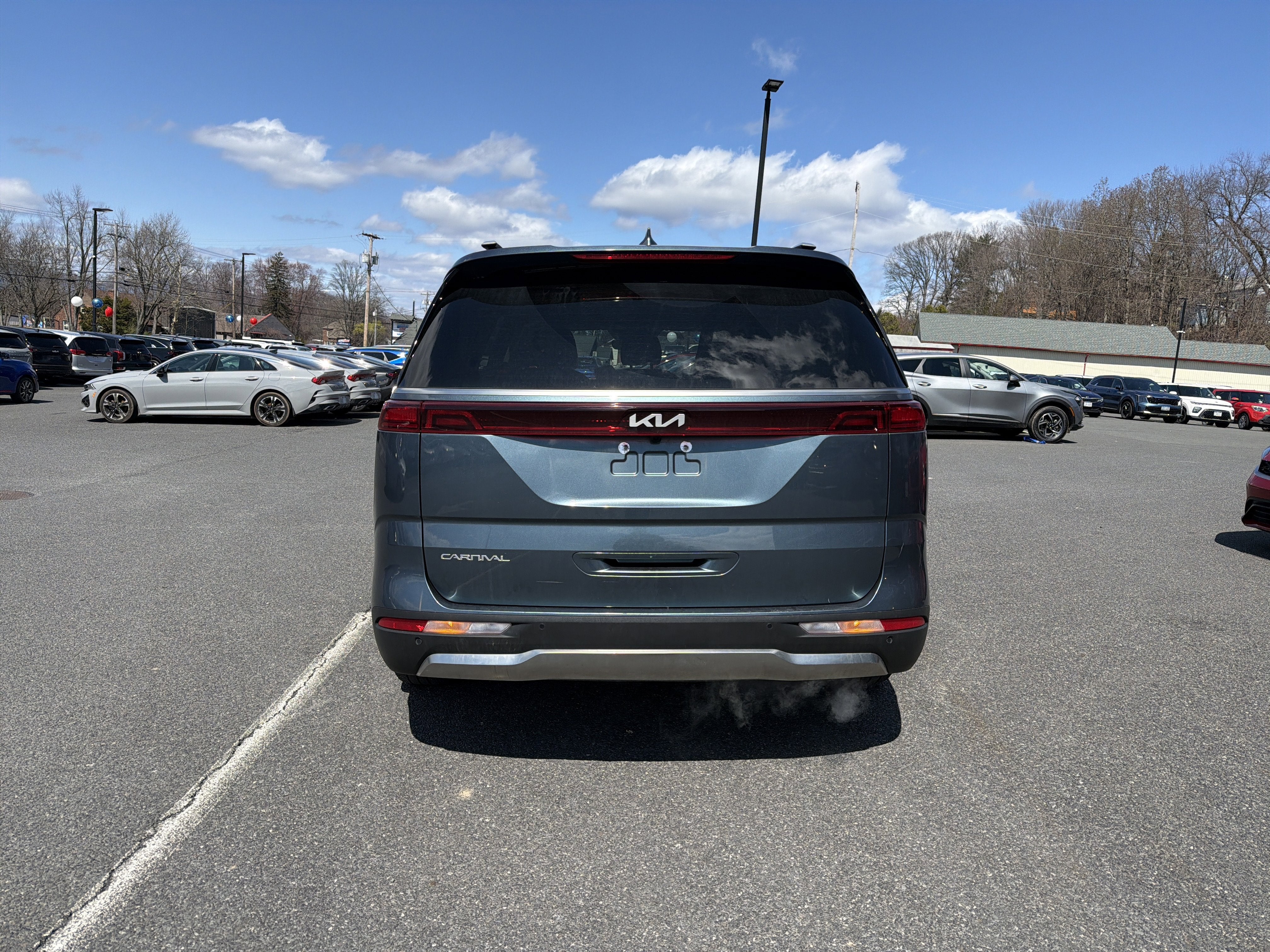 2024 Kia Carnival SX
