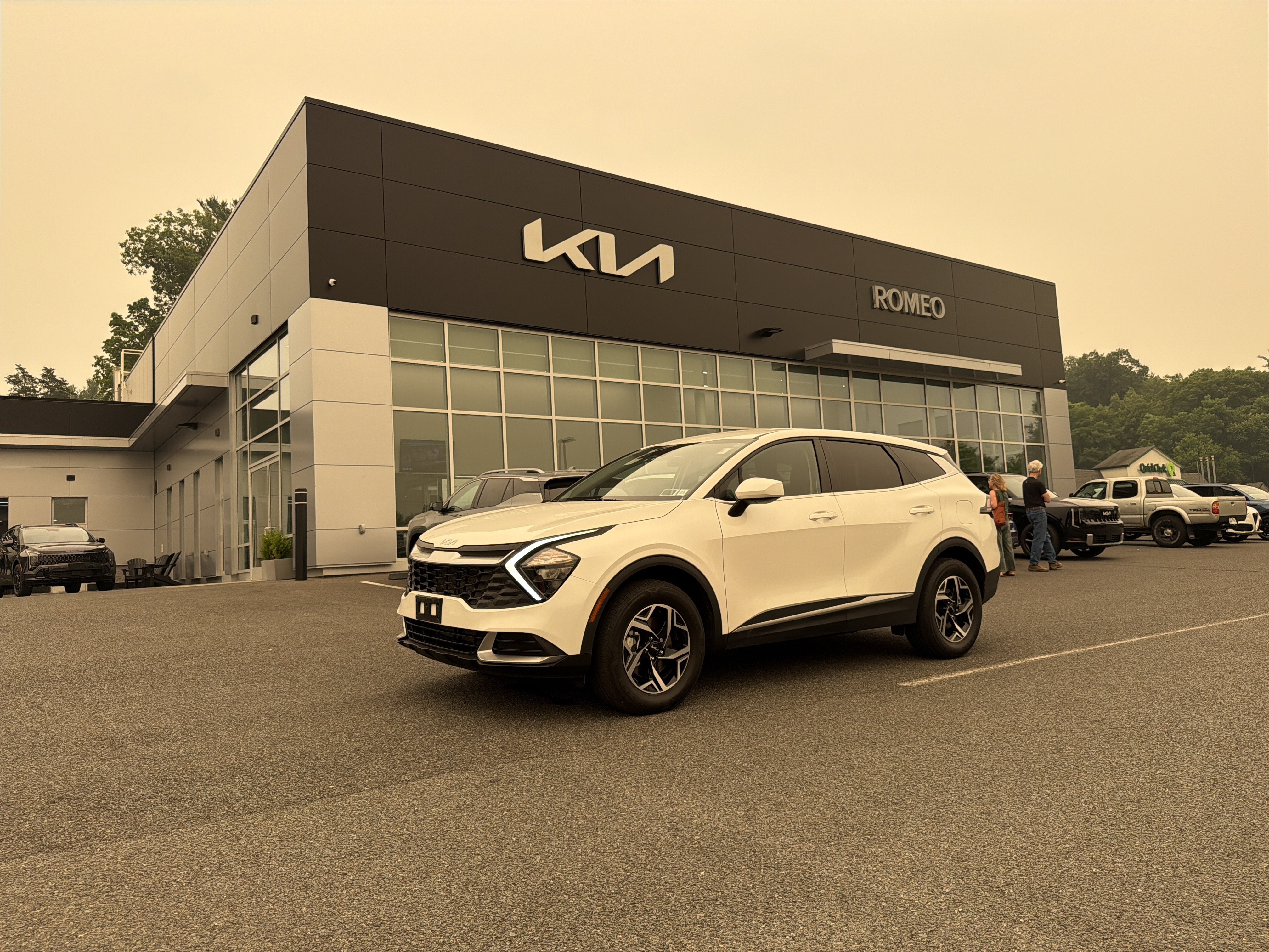 2023 Kia Sportage LX