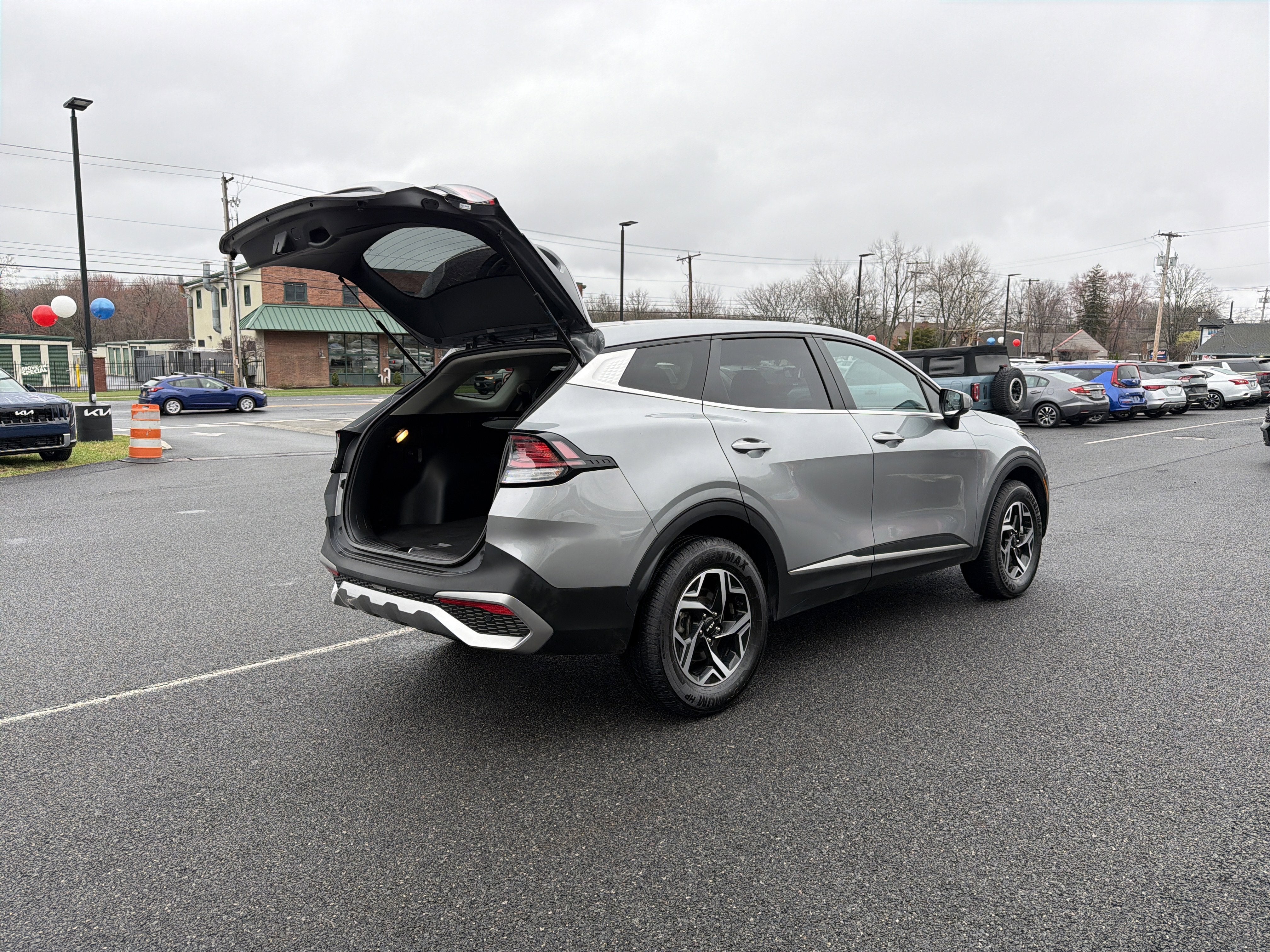 2023 Kia Sportage LX