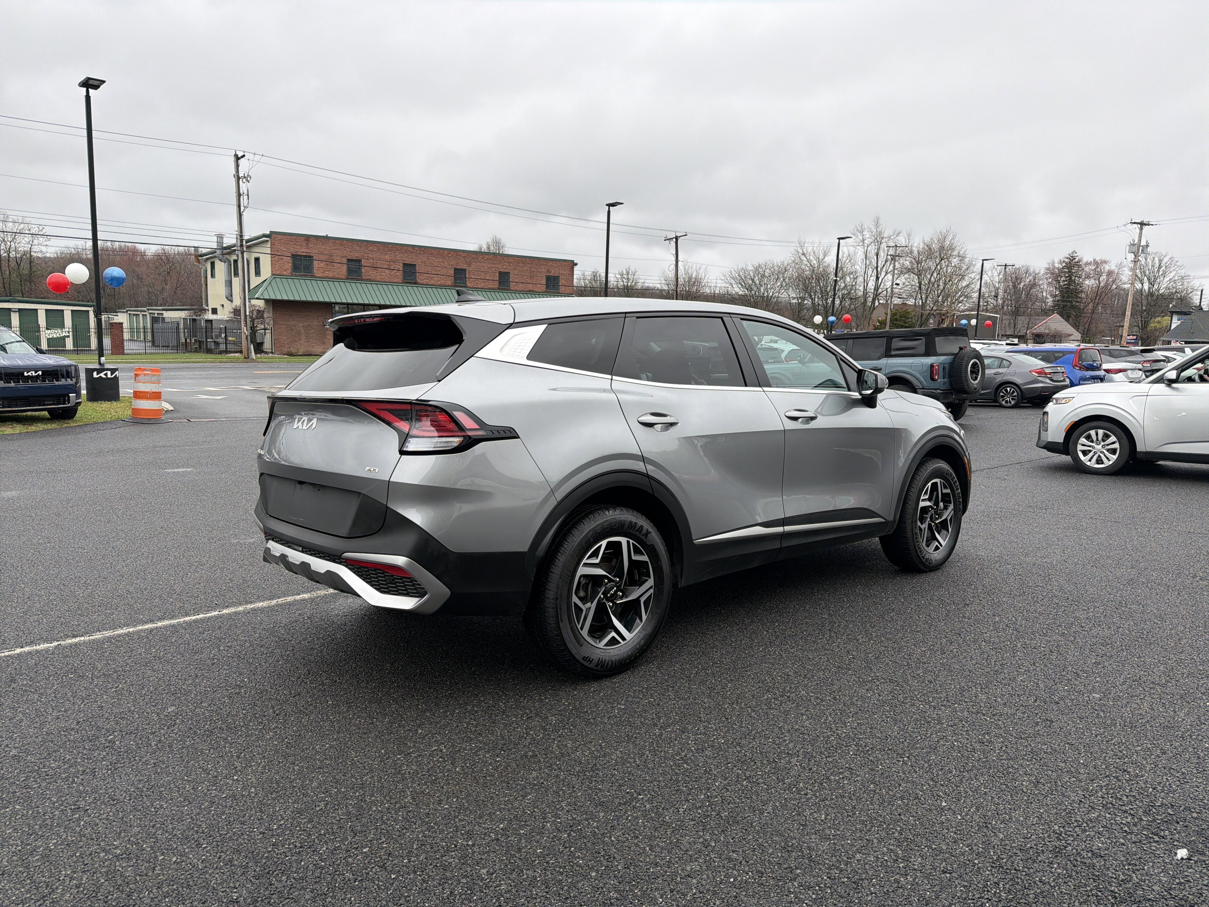 2023 Kia Sportage LX