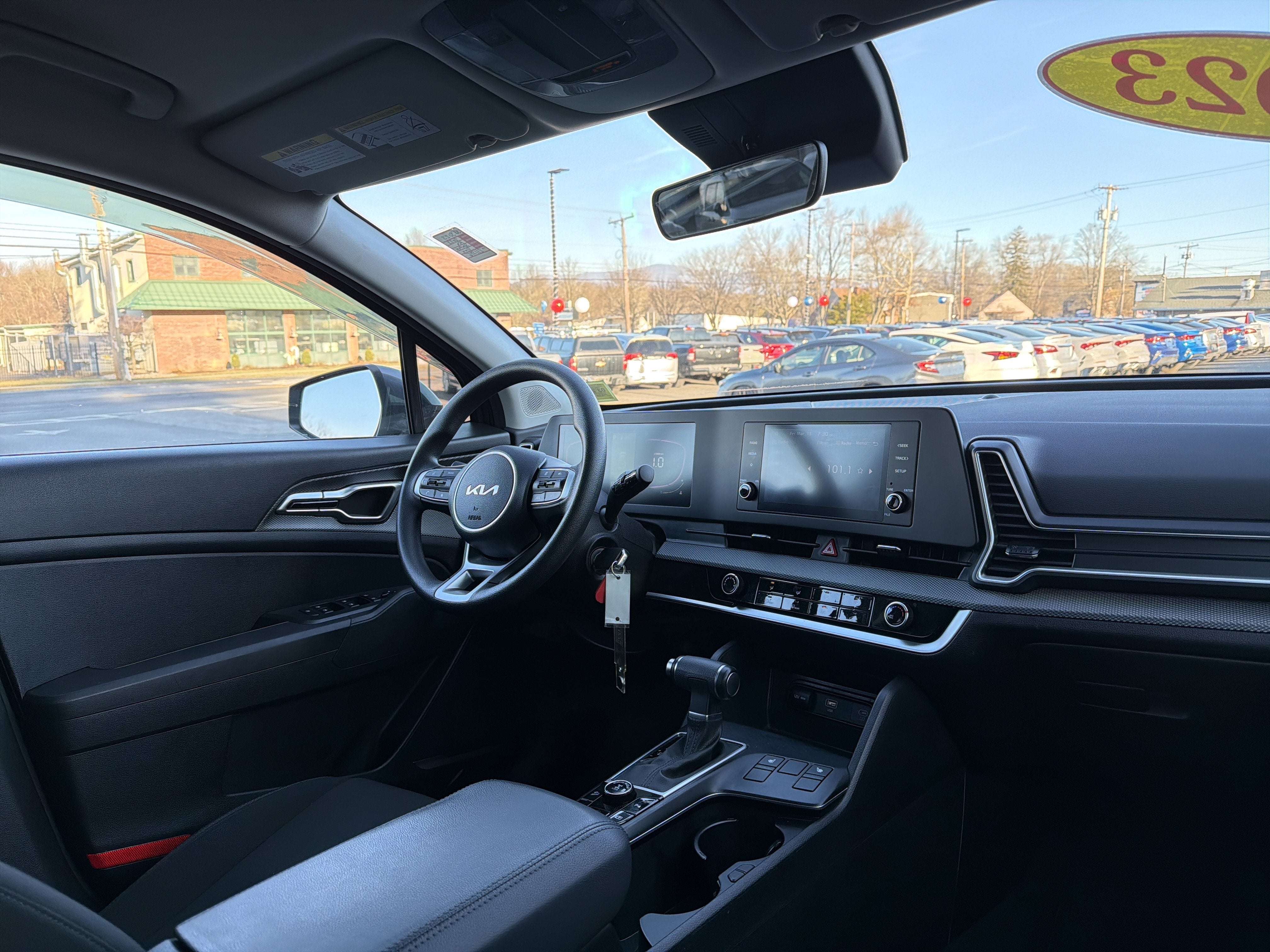 2023 Kia Sportage LX