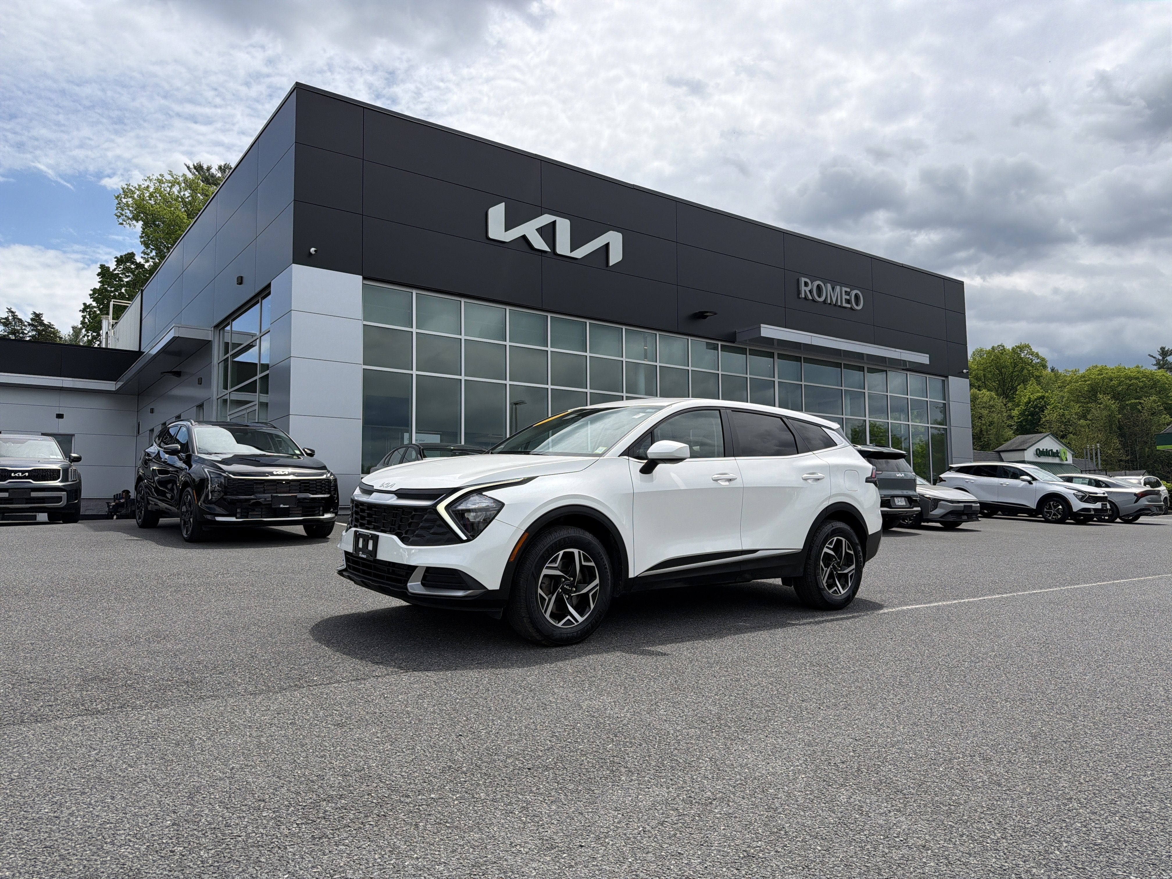 2023 Kia Sportage LX