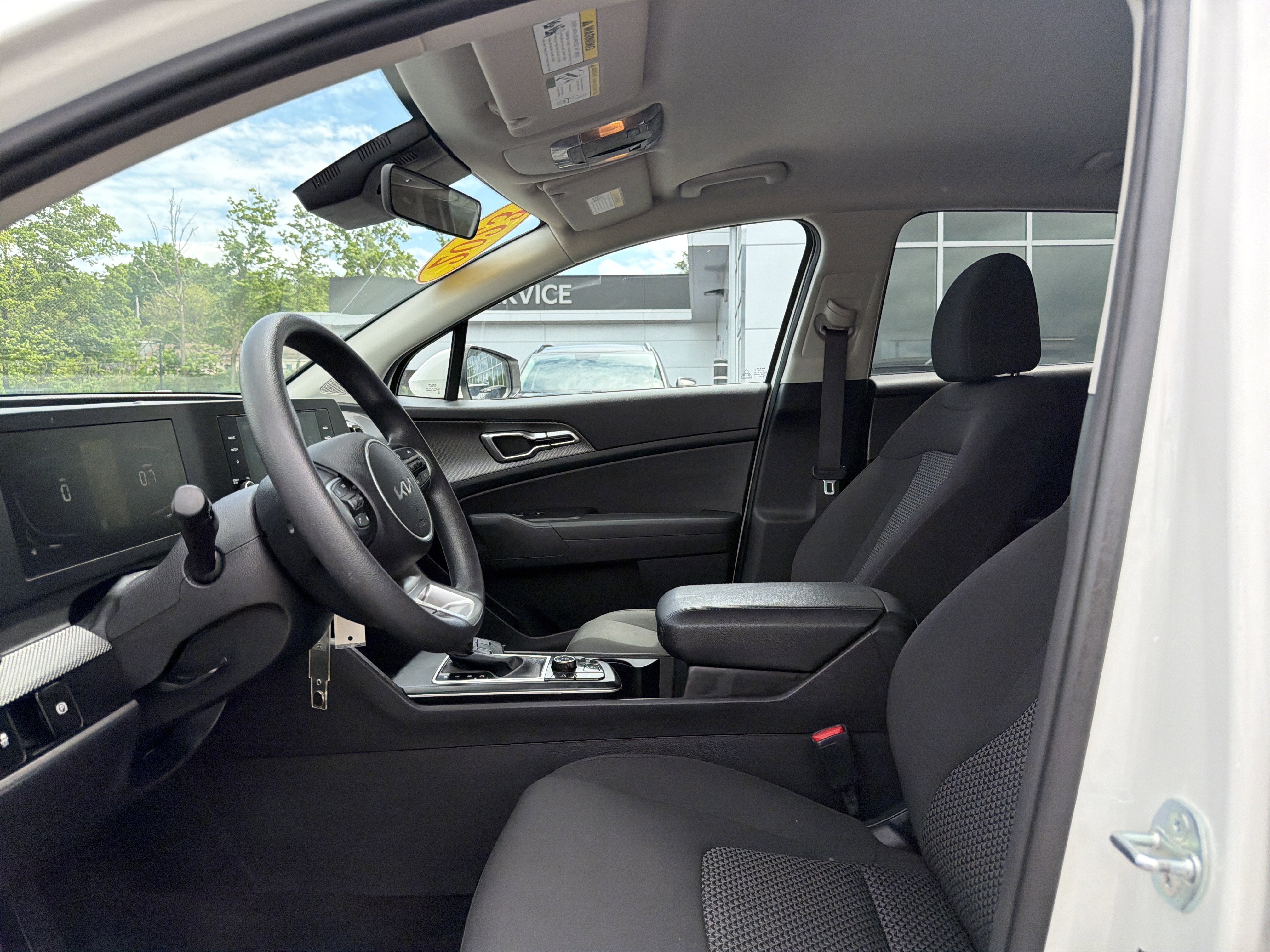 2023 Kia Sportage LX