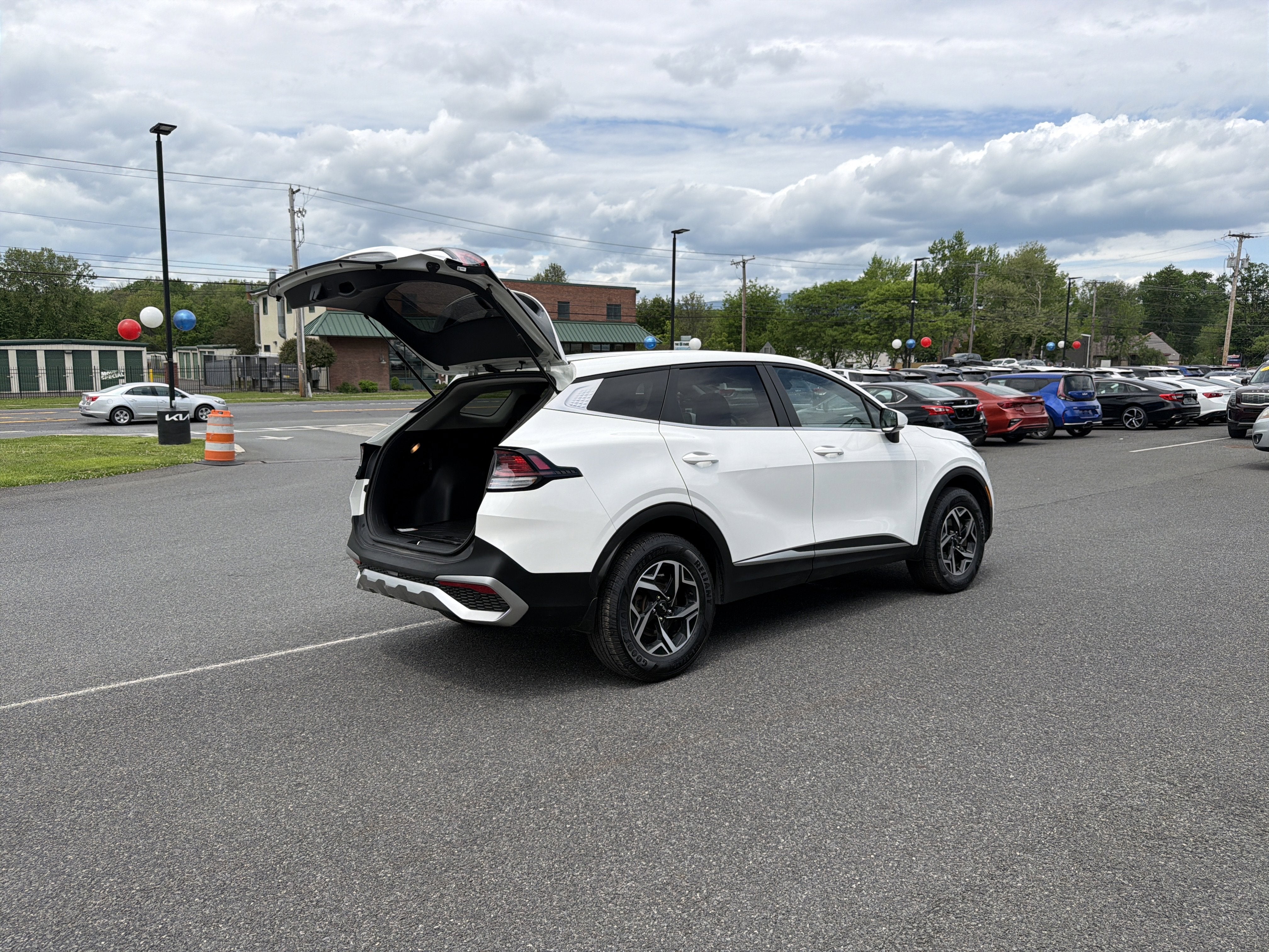2023 Kia Sportage LX