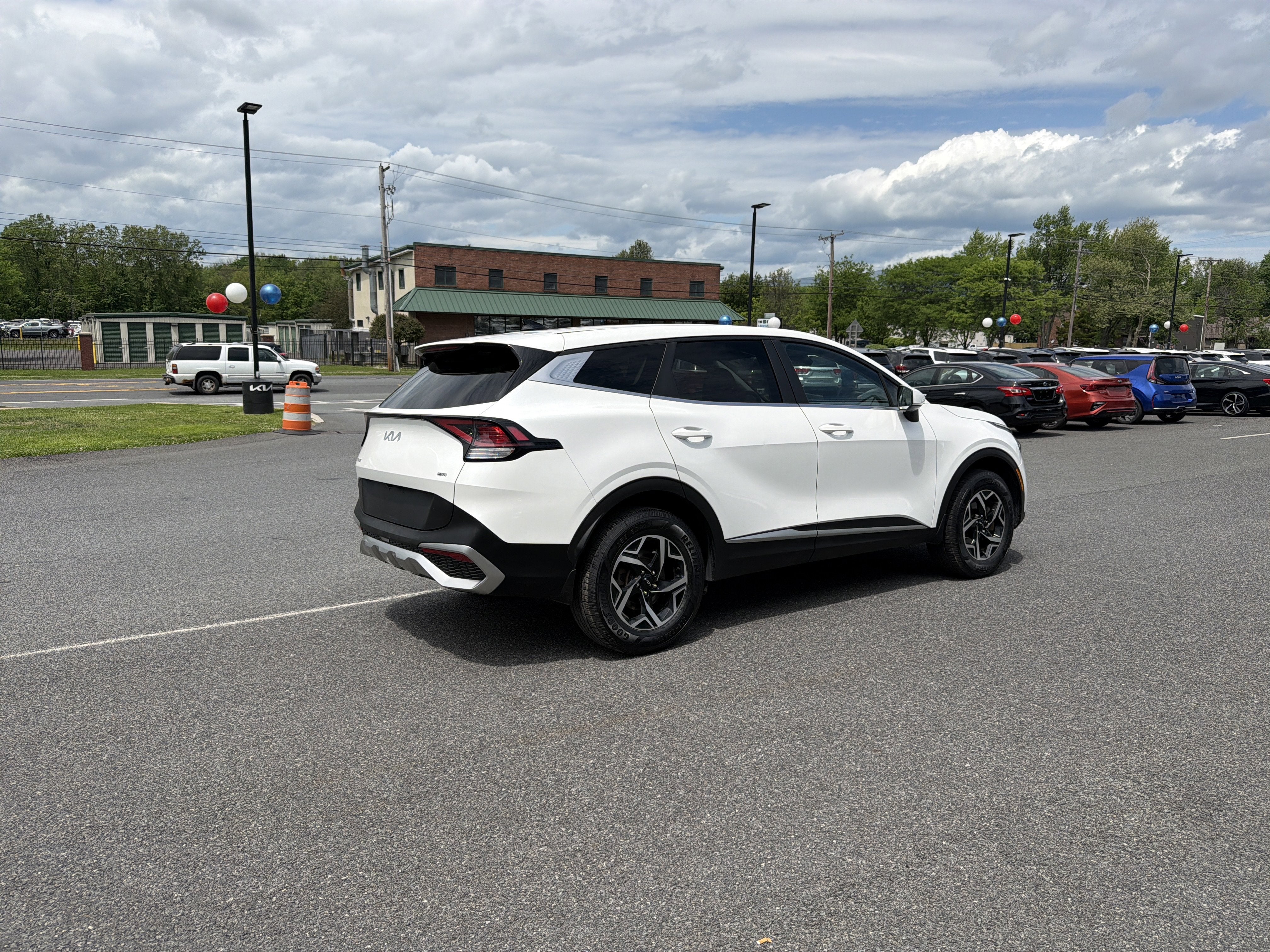 2023 Kia Sportage LX