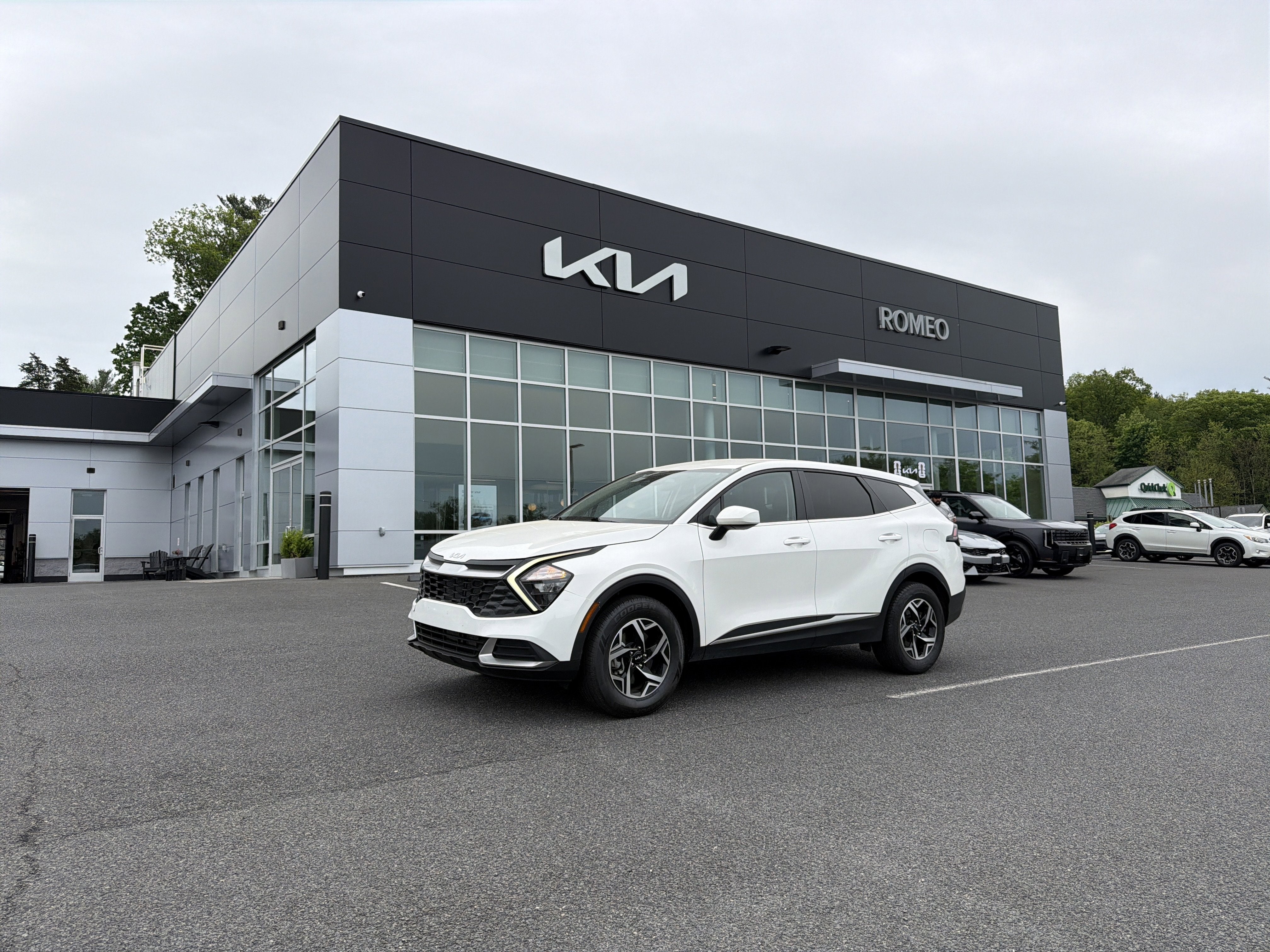 2023 Kia Sportage LX