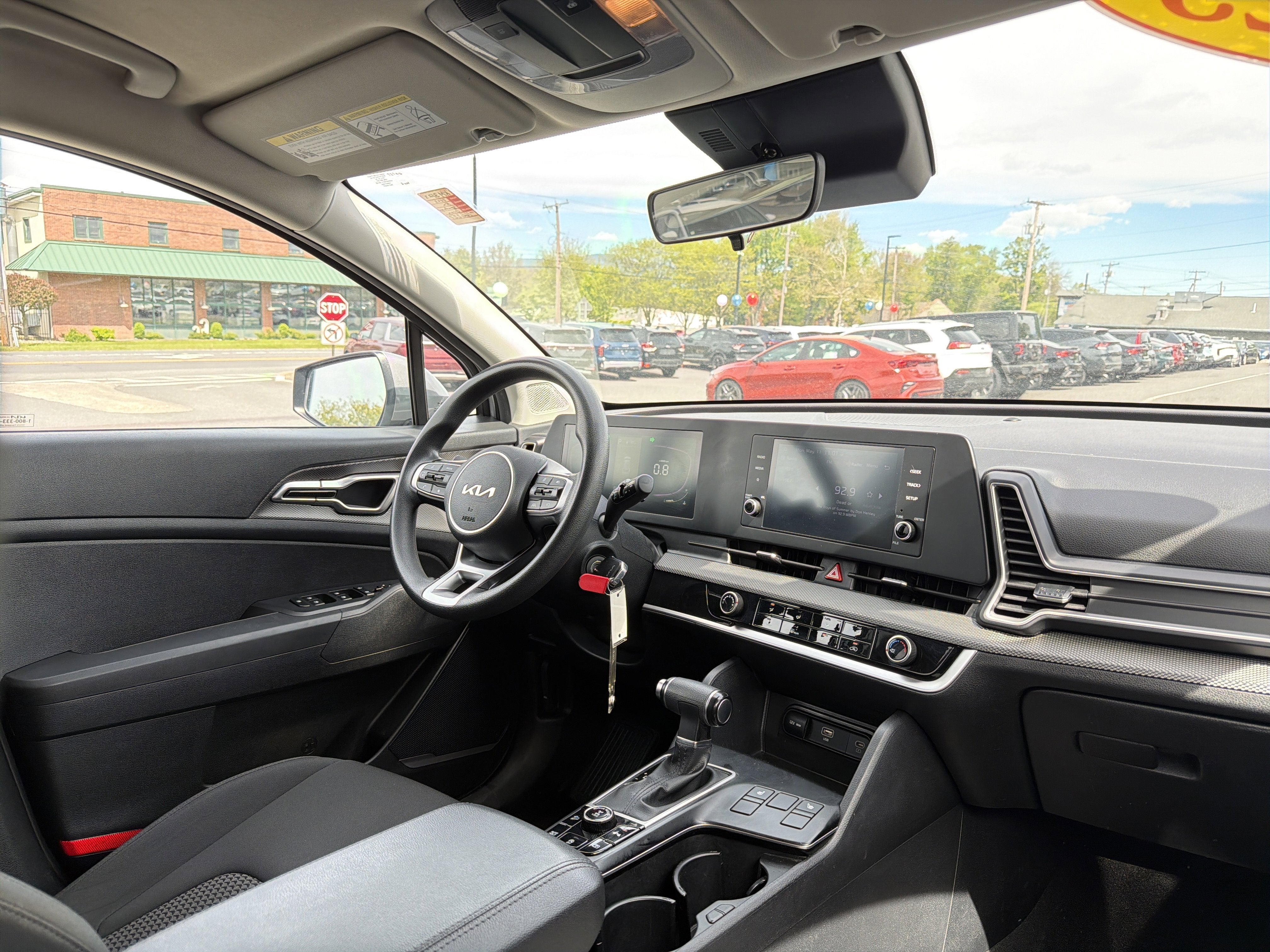 2023 Kia Sportage LX