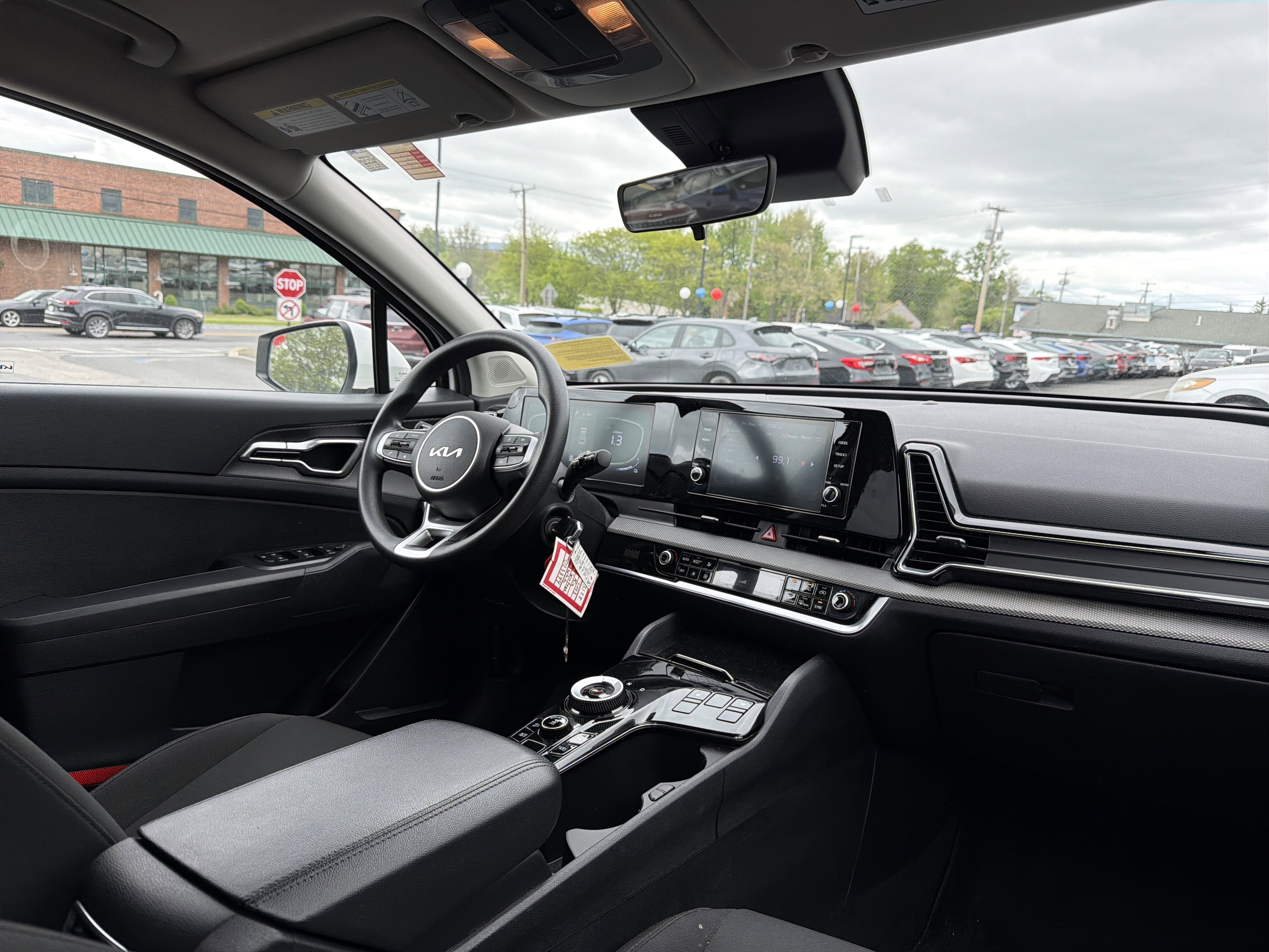 2023 Kia Sportage Hybrid LX