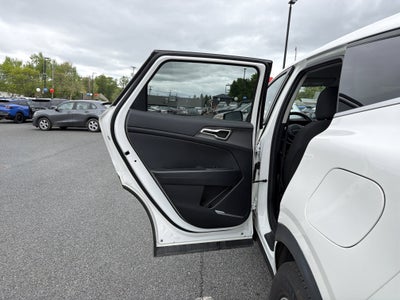 2023 Kia Sportage Hybrid LX