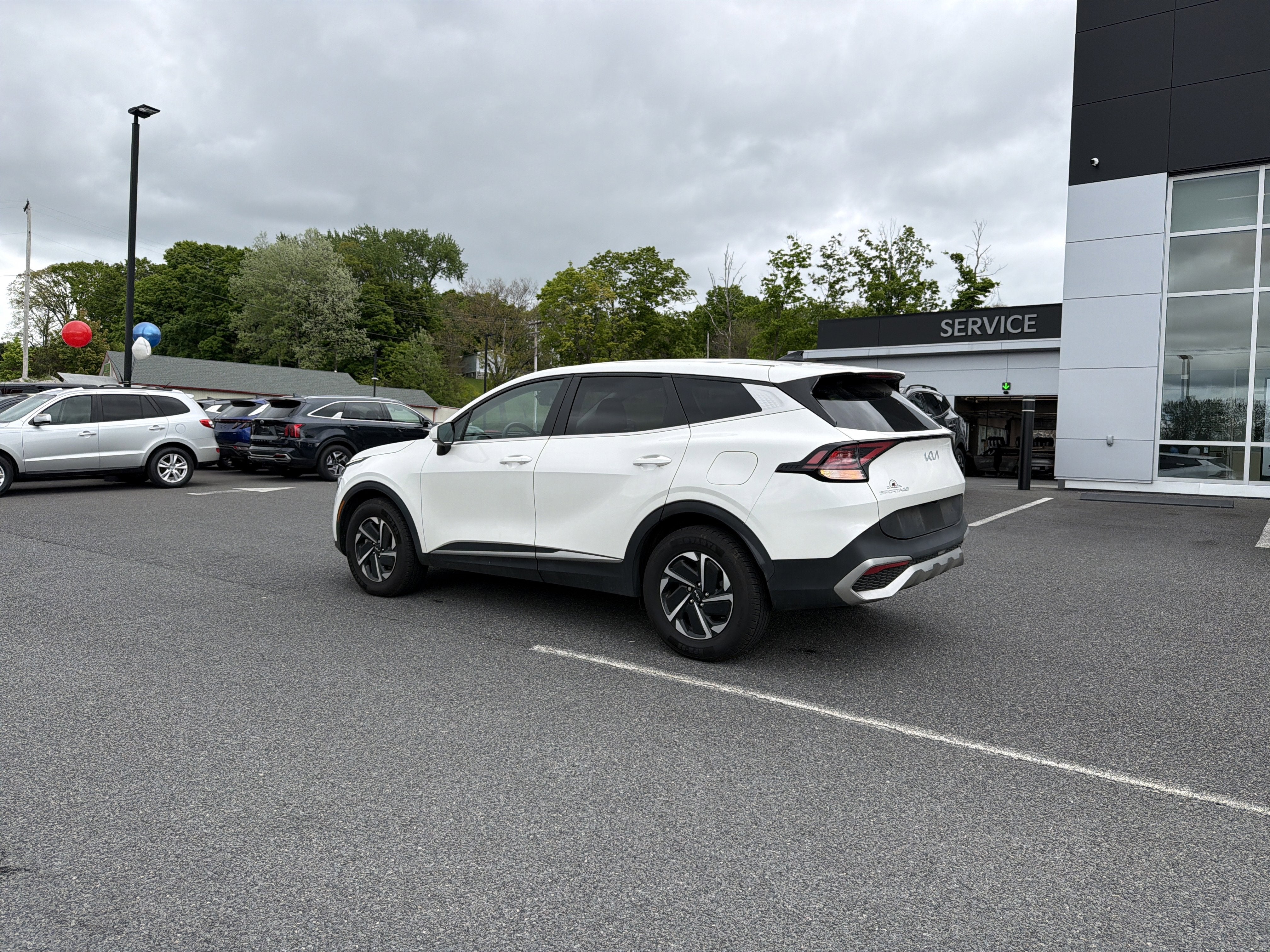 2023 Kia Sportage Hybrid LX