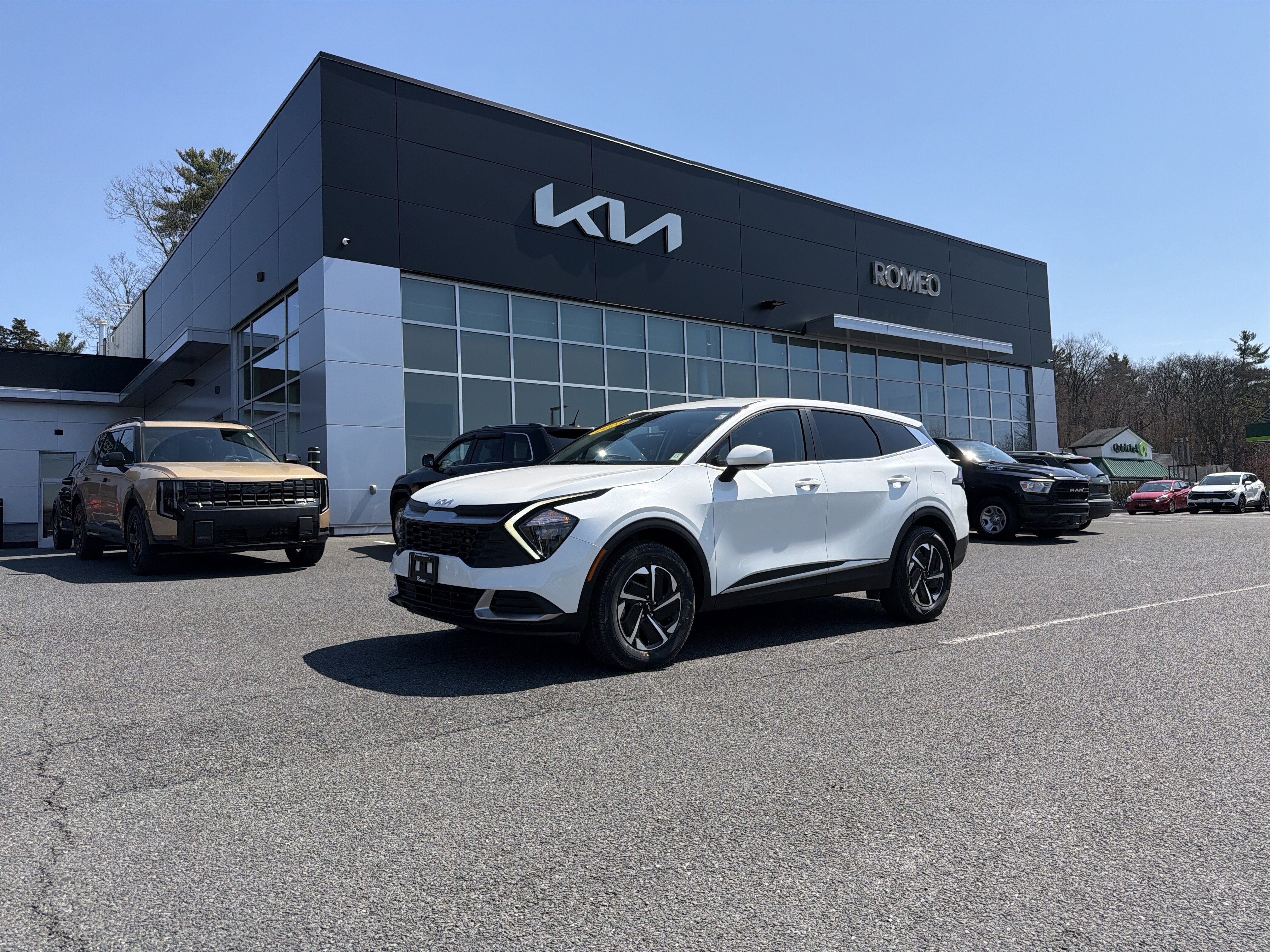 2023 Kia Sportage Hybrid LX