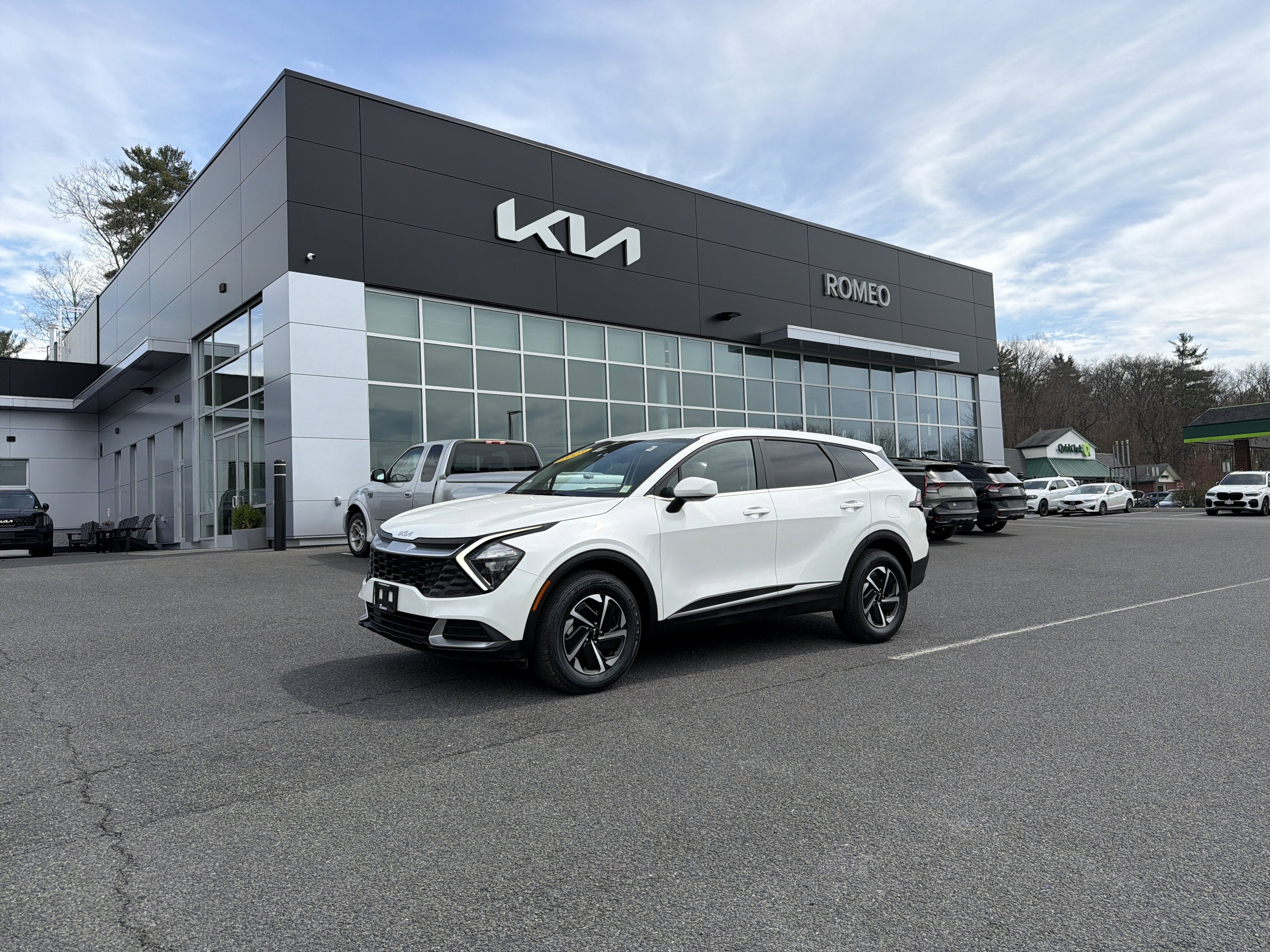 2023 Kia Sportage Hybrid LX