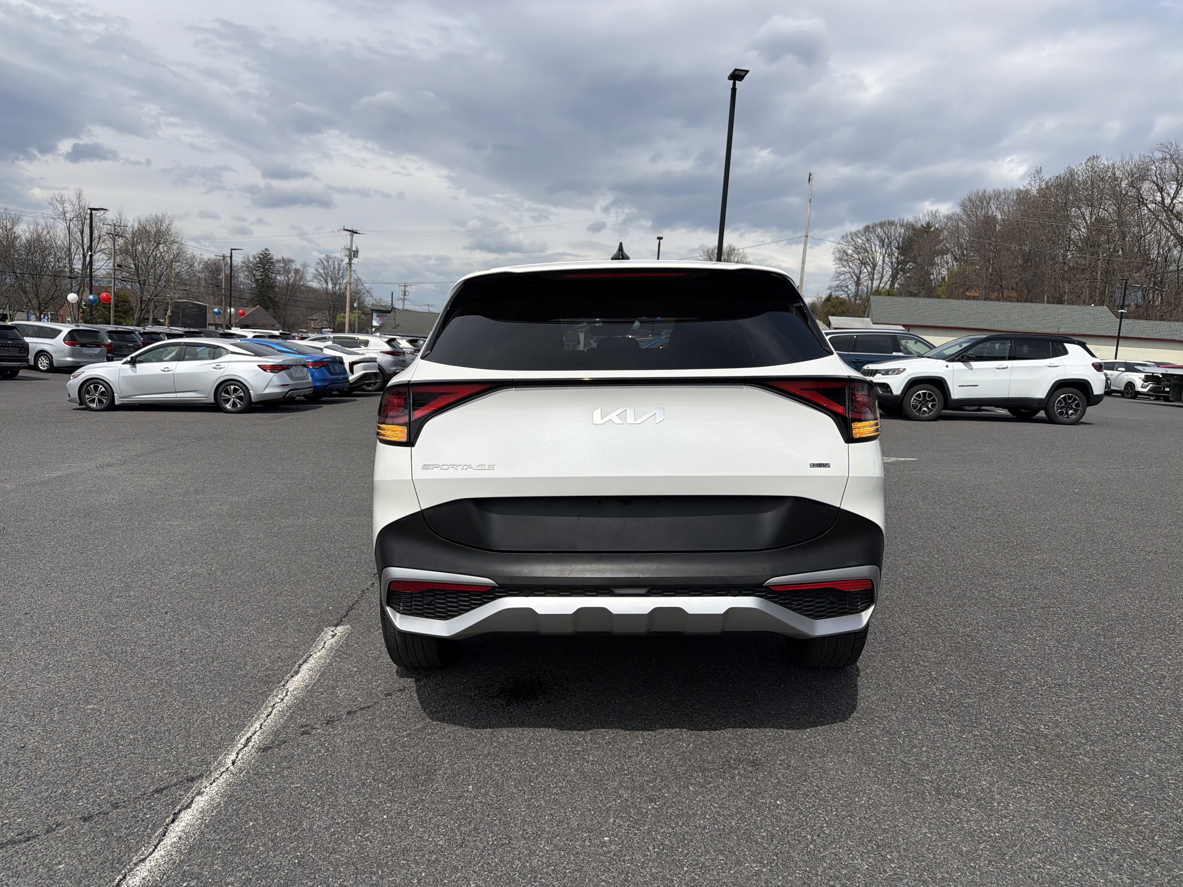 2023 Kia Sportage Hybrid LX