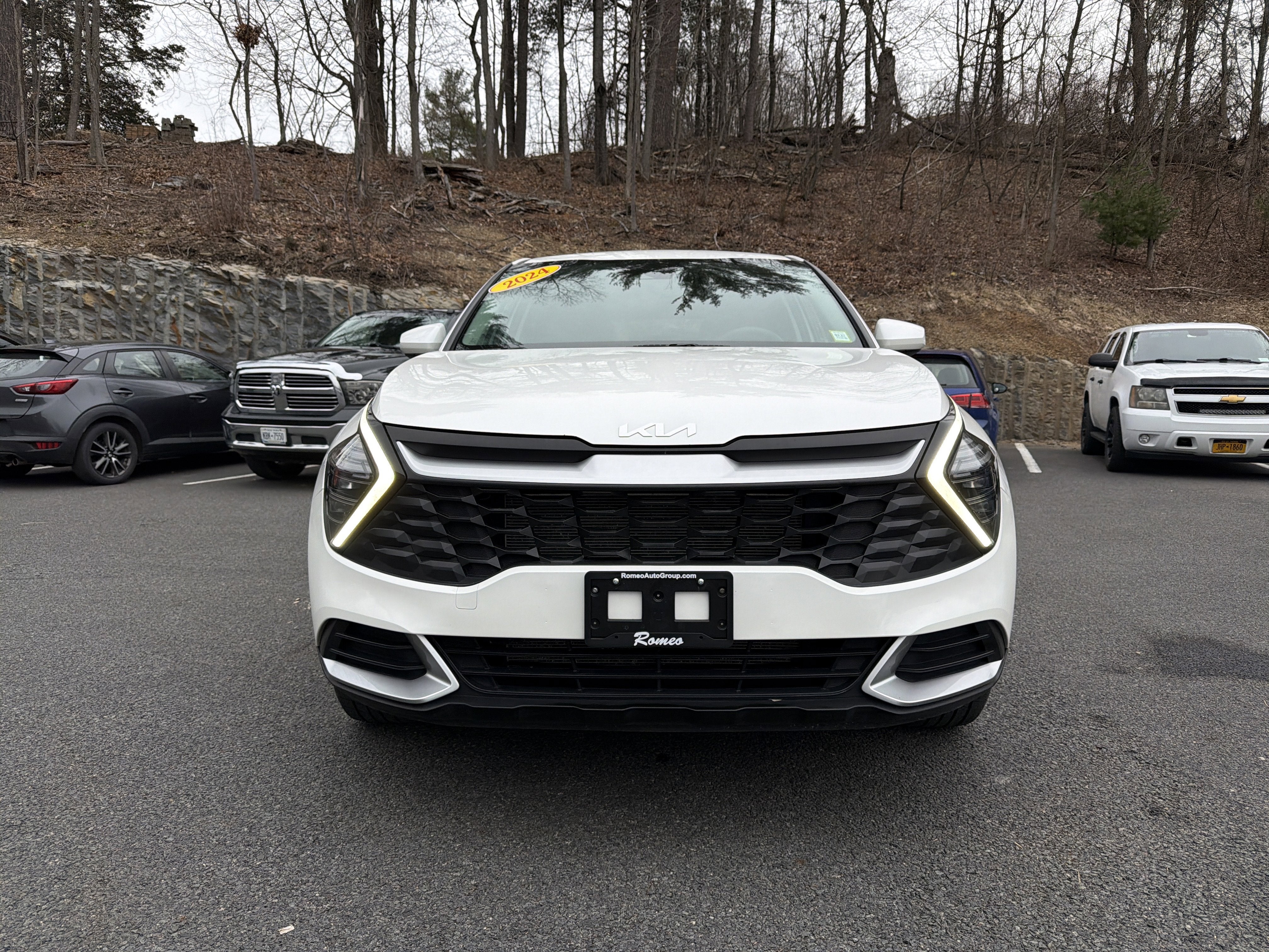 2024 Kia Sportage LX