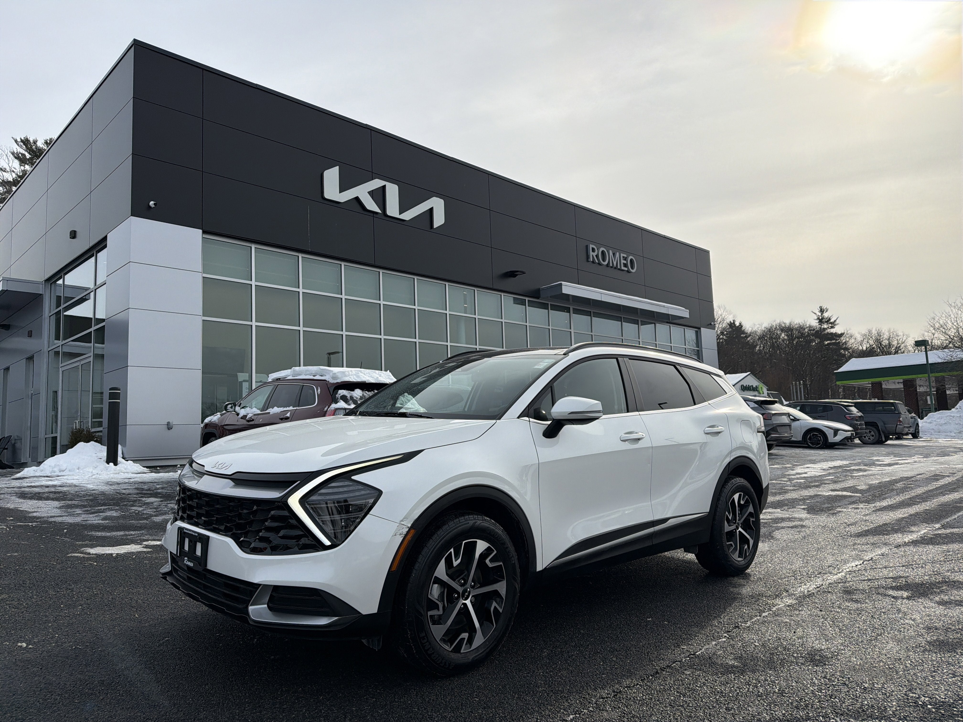 2025 Kia Sportage Hybrid EX