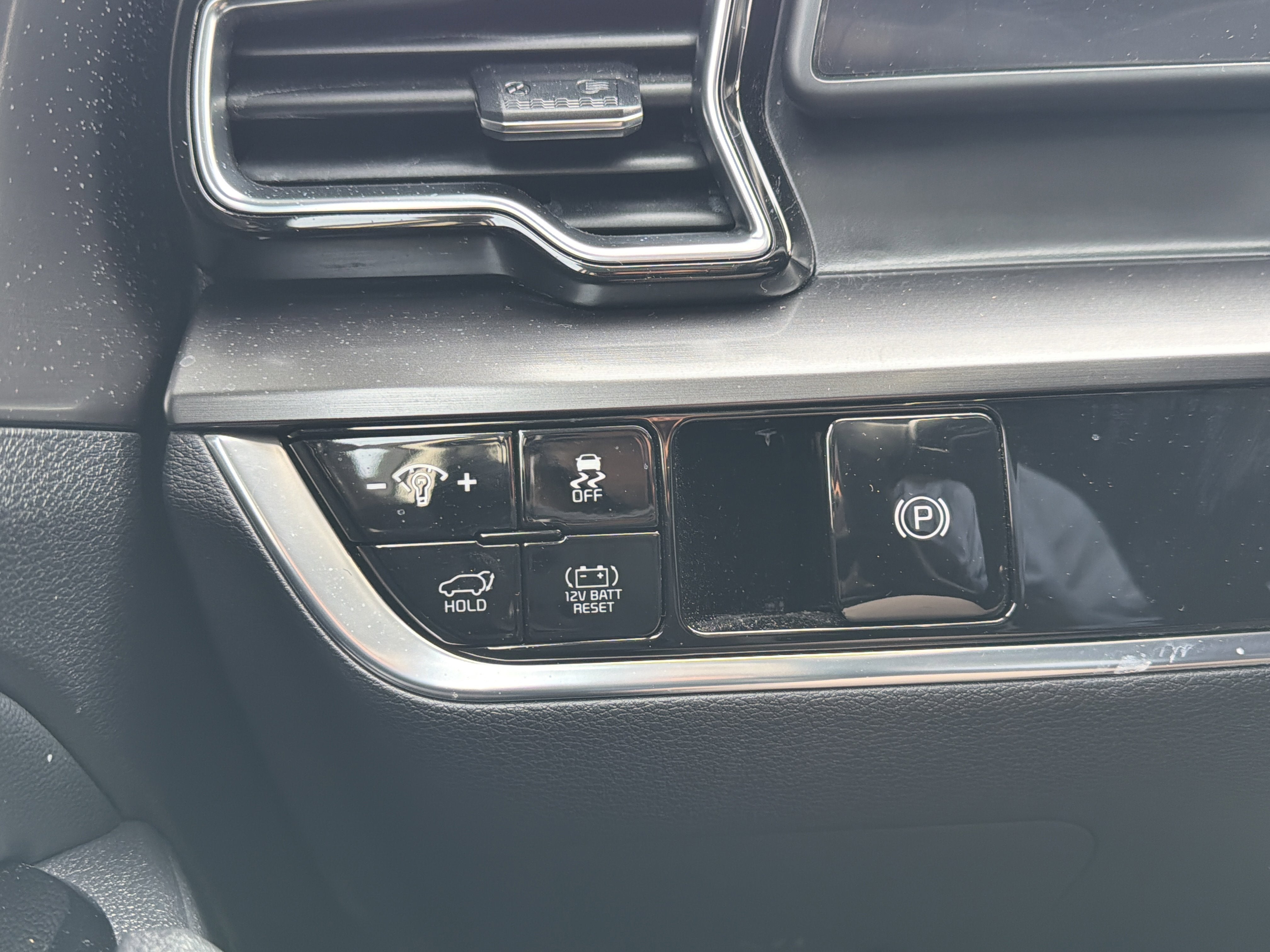 2025 Kia Sportage Hybrid EX