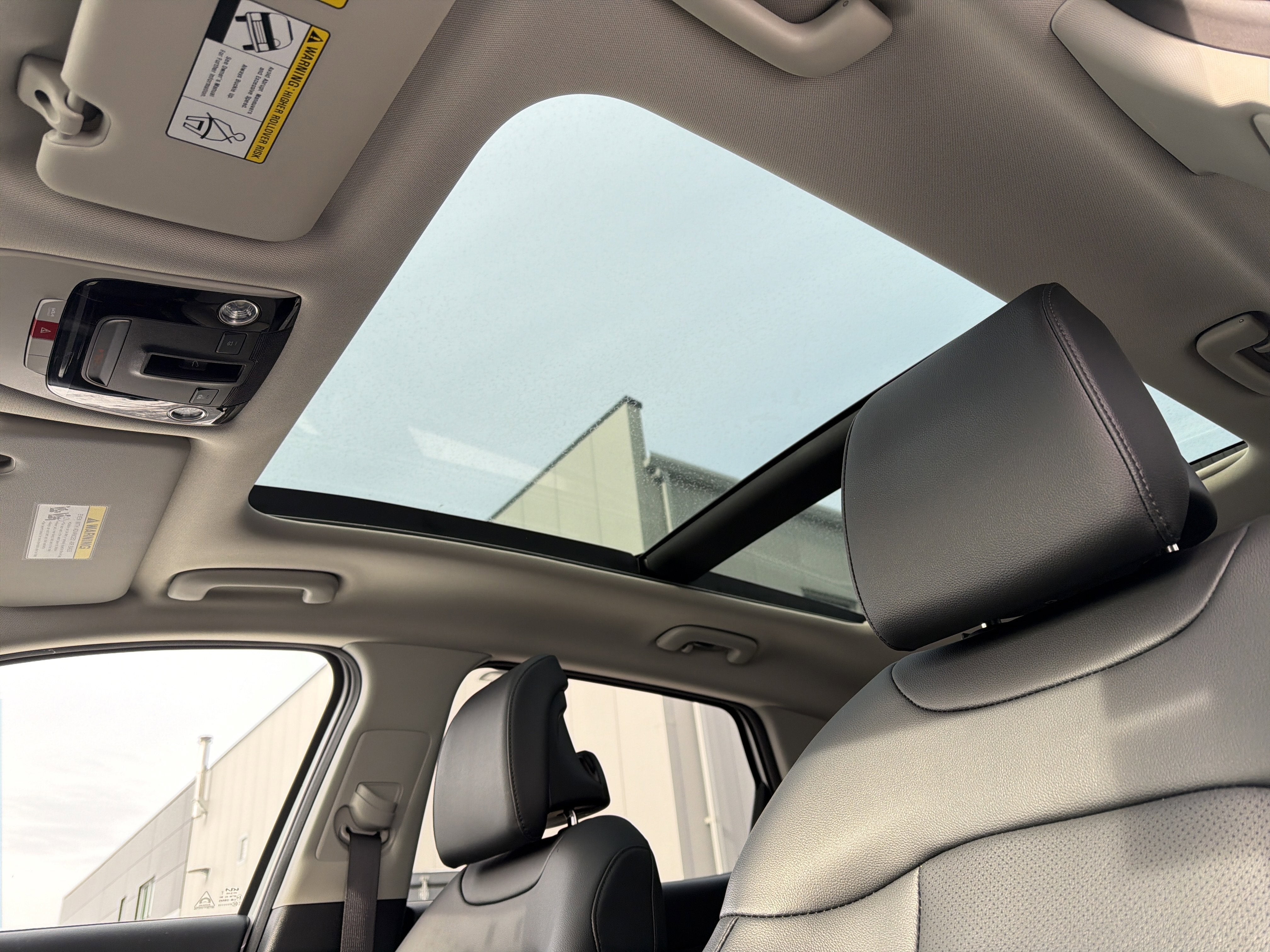 2025 Kia Sportage Hybrid EX