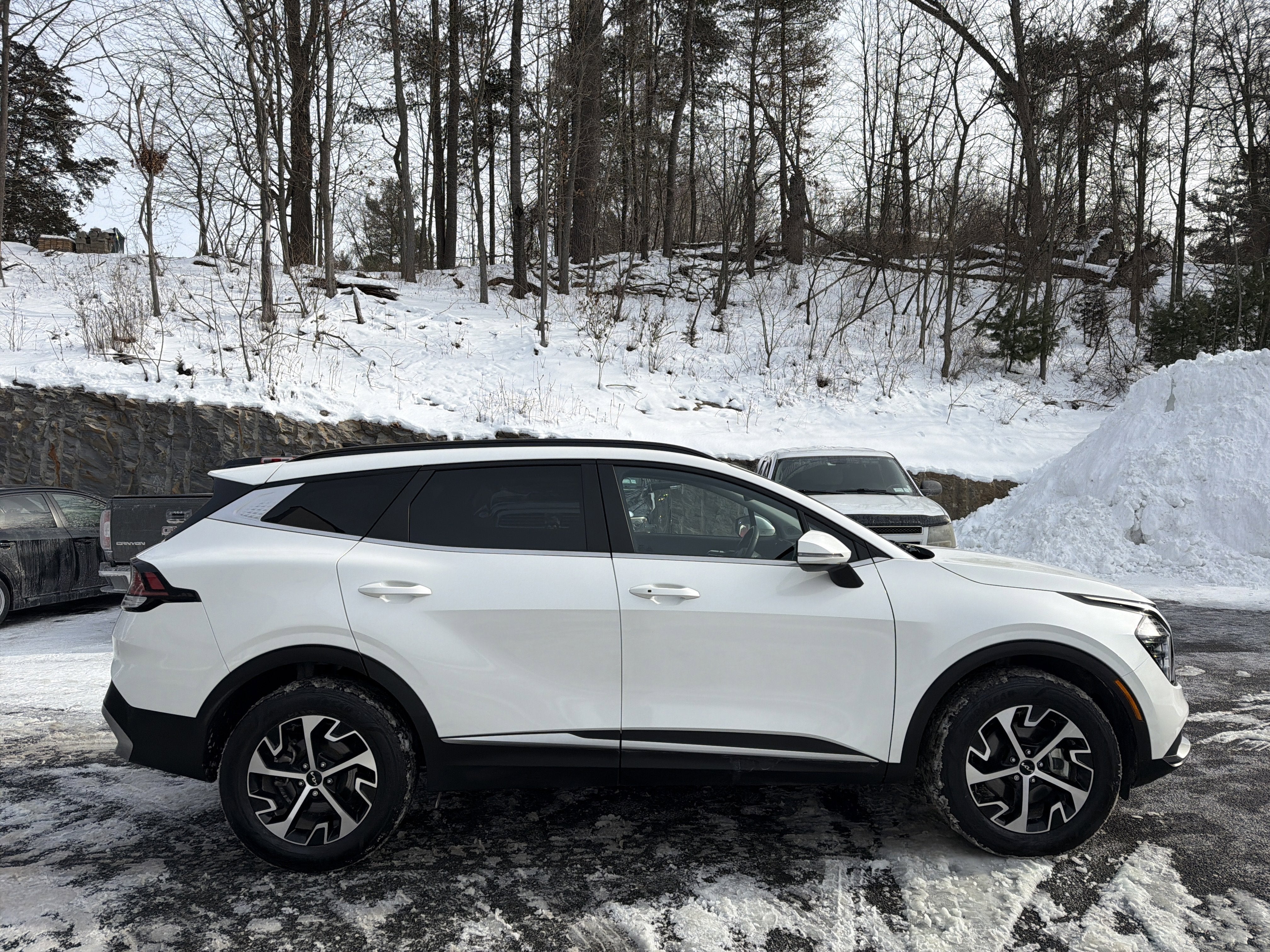 2025 Kia Sportage Hybrid EX