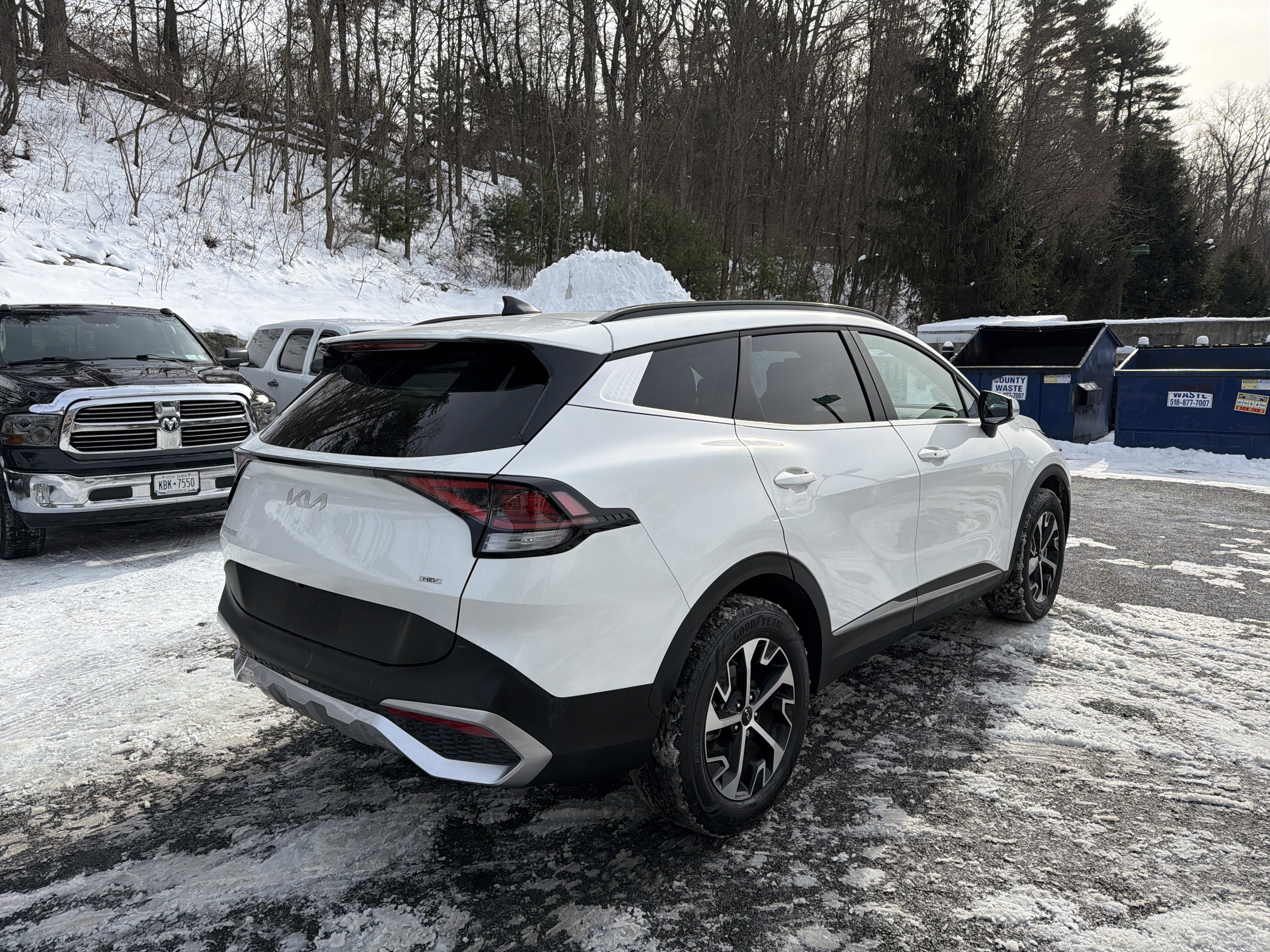 2025 Kia Sportage Hybrid EX