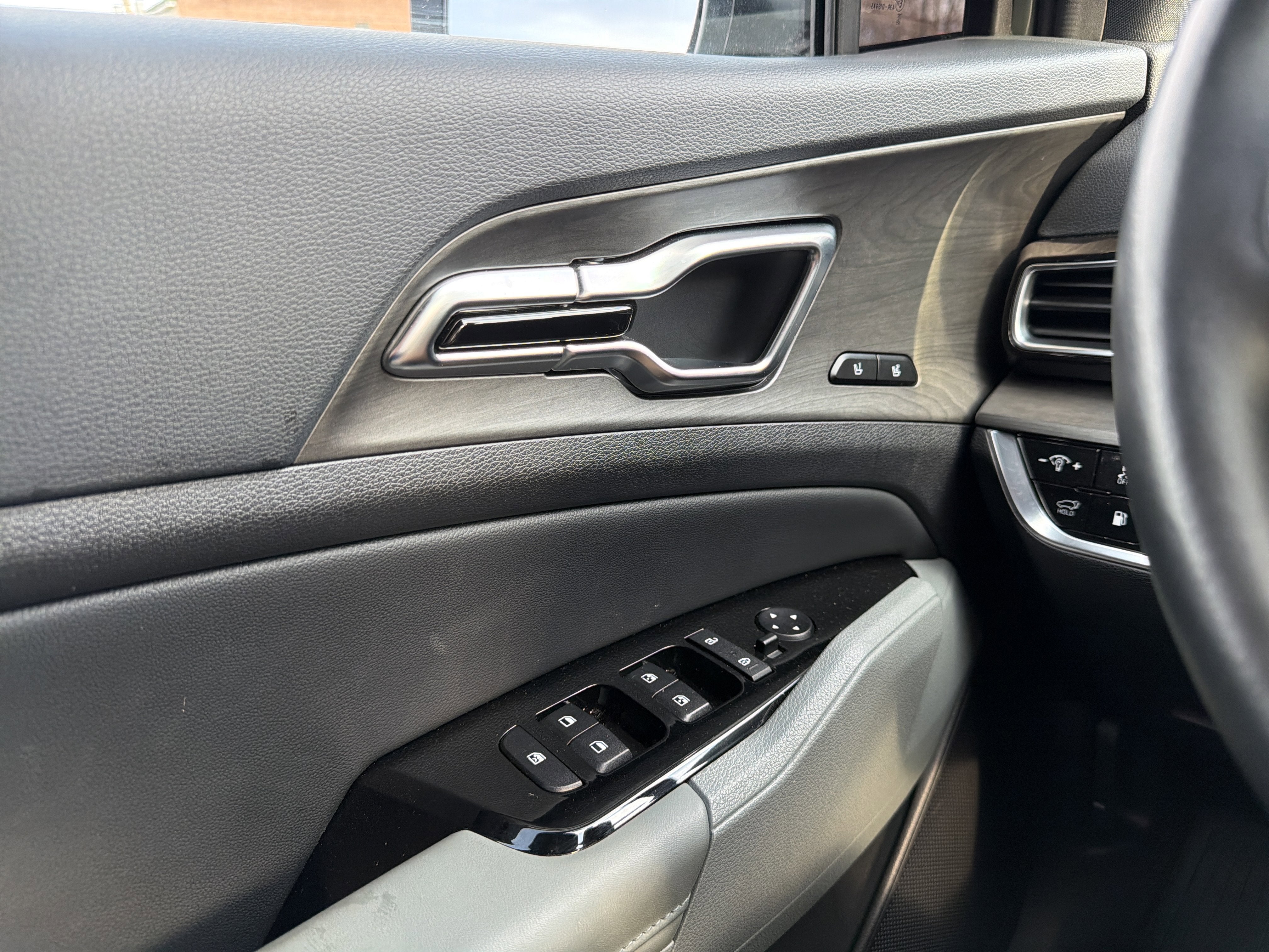 2025 Kia Sportage Plug-In Hybrid X-Line Prestige