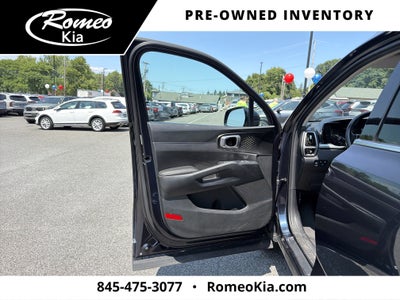 2023 Kia Sorento Hybrid EX